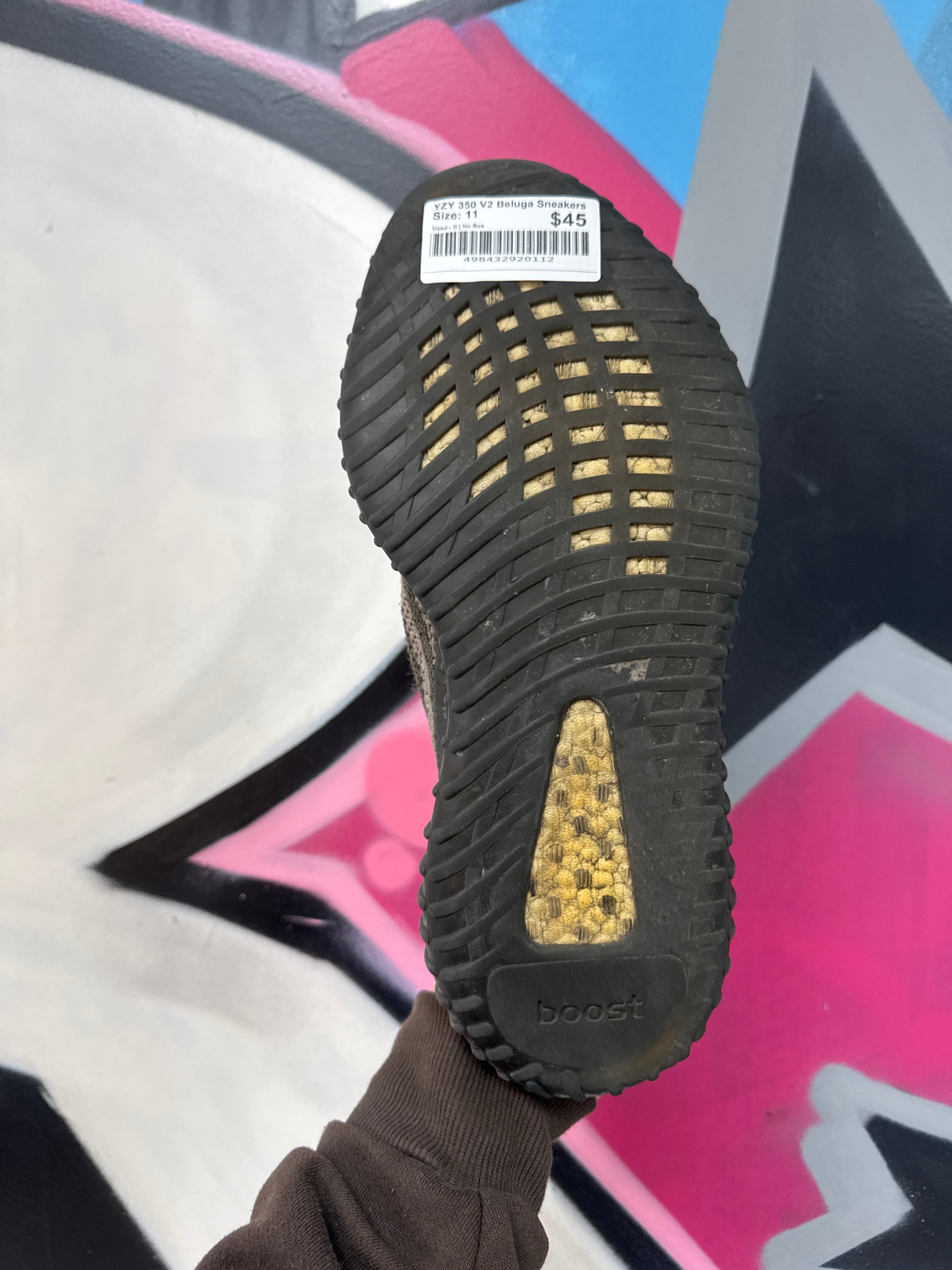 YZY 350 V2 Beluga Sneakers