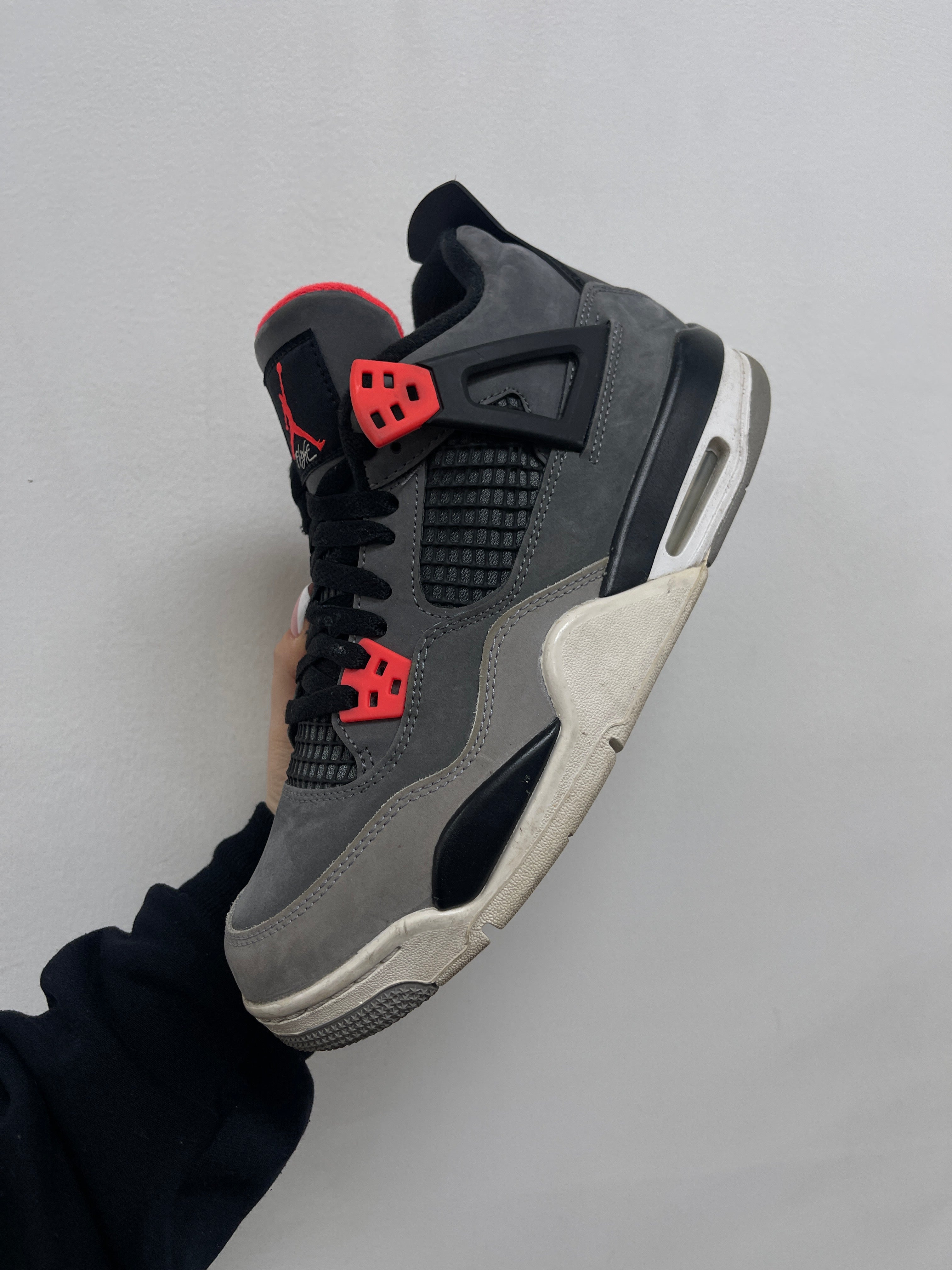 Jordan 4 Infrared Sneakers