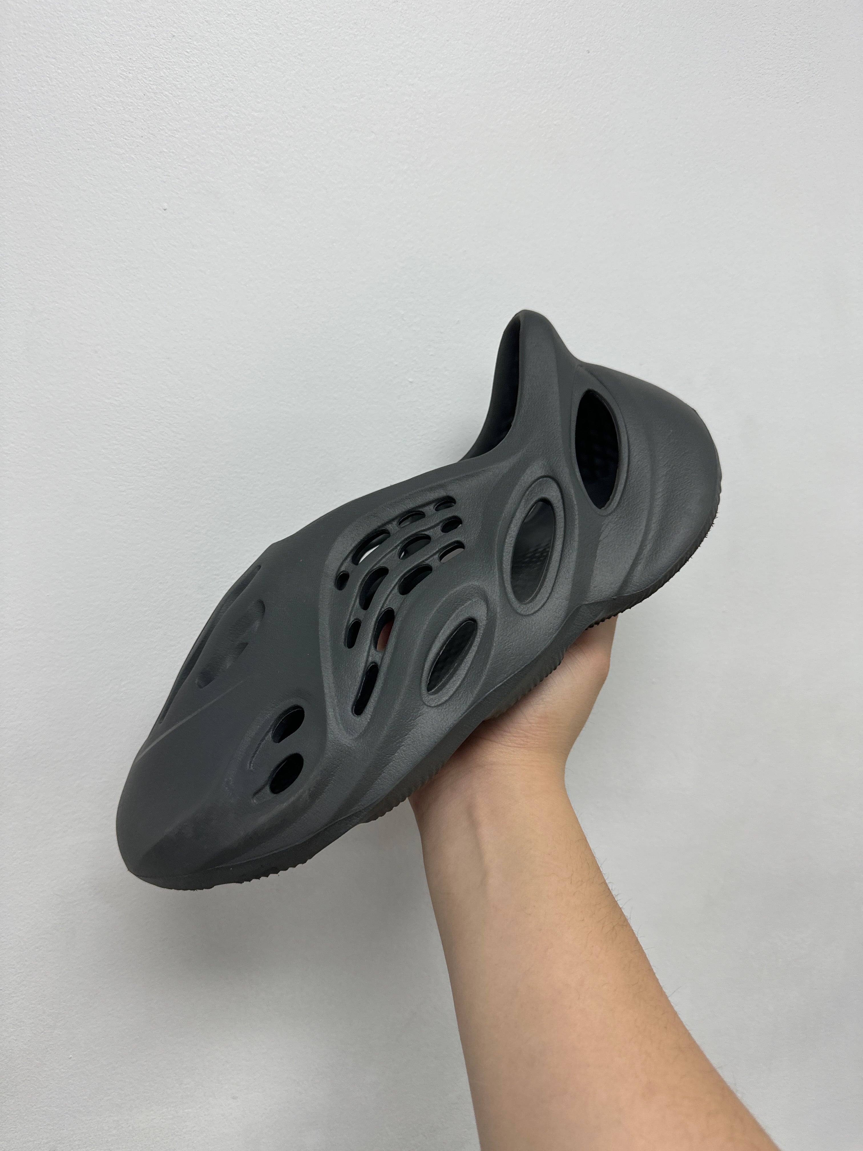 YZY Foam Runner  Used 11 With Box