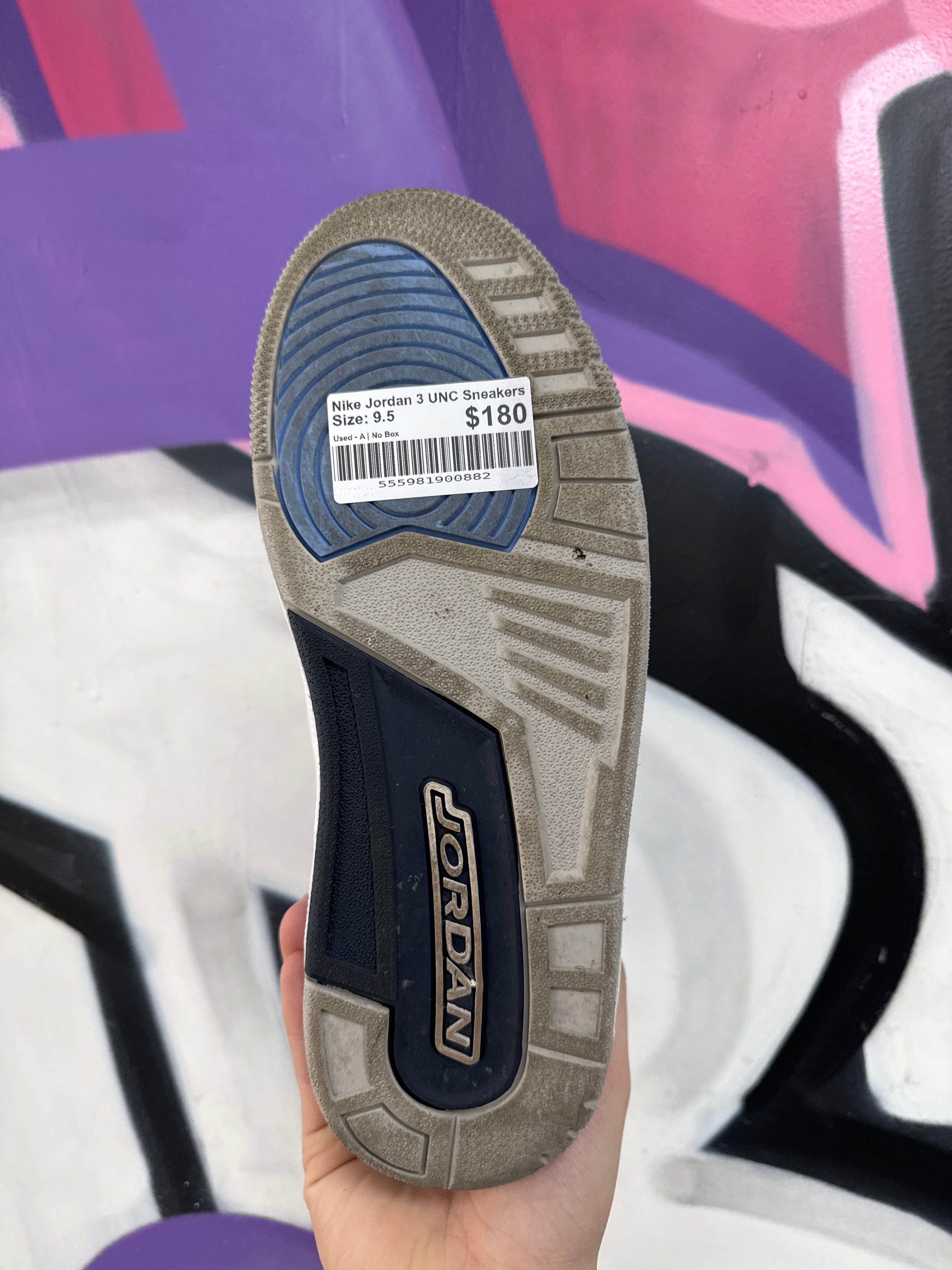 Nike Jordan 3 UNC Sneakers