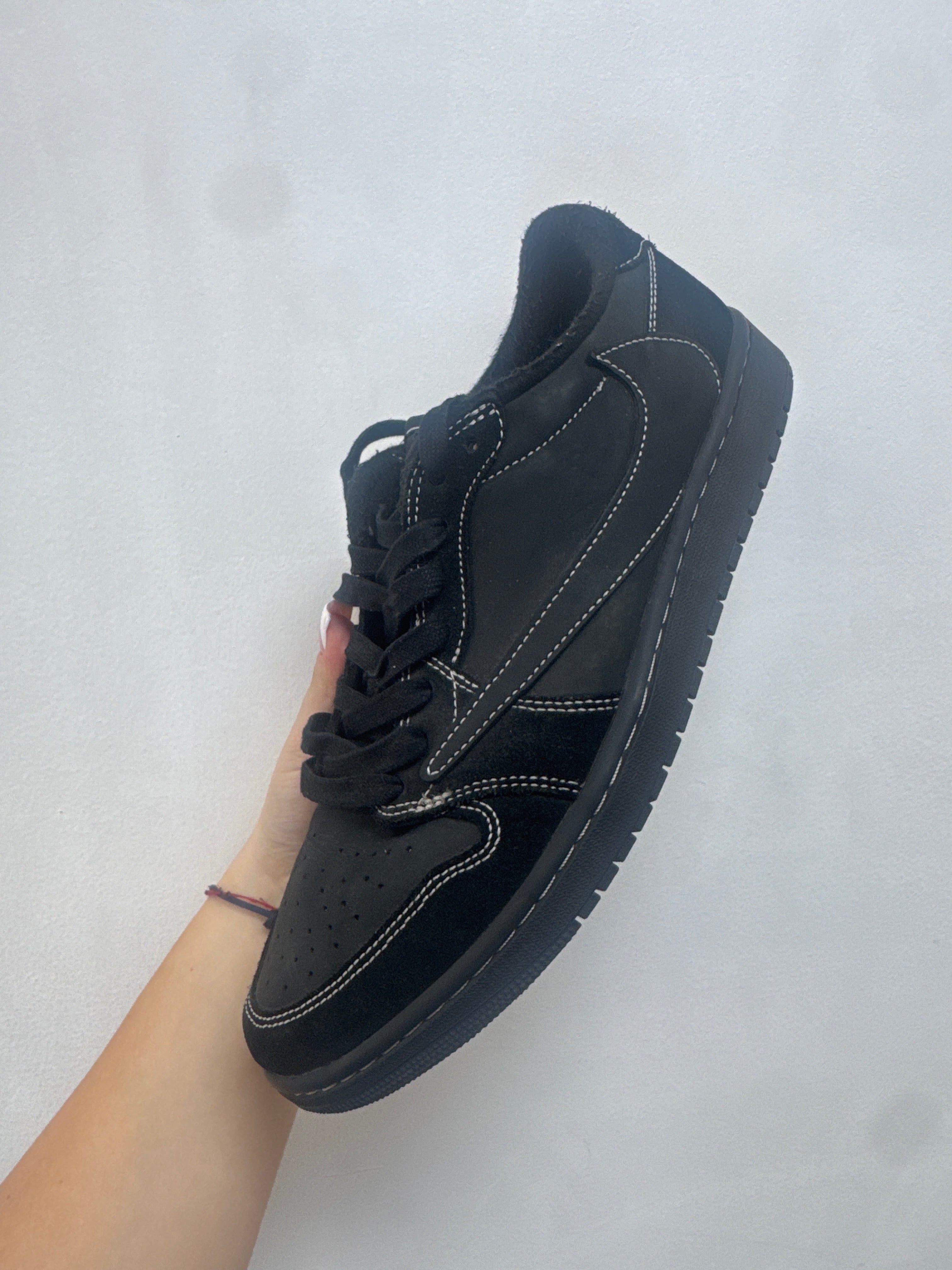 Jordan 1 x Low Travis Scott Phantom Sneakers