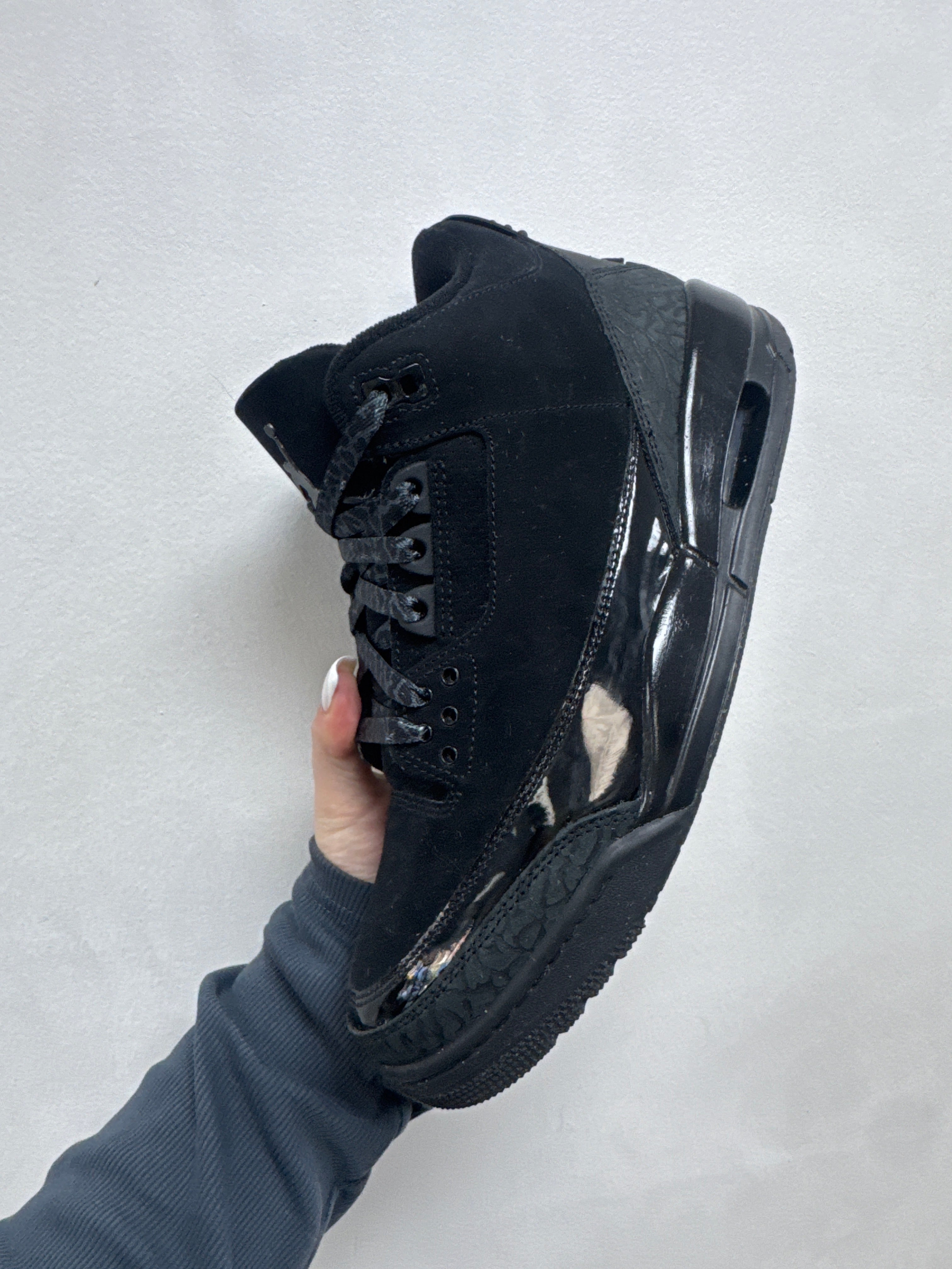 Jordan 3 Black Cat Sneakers