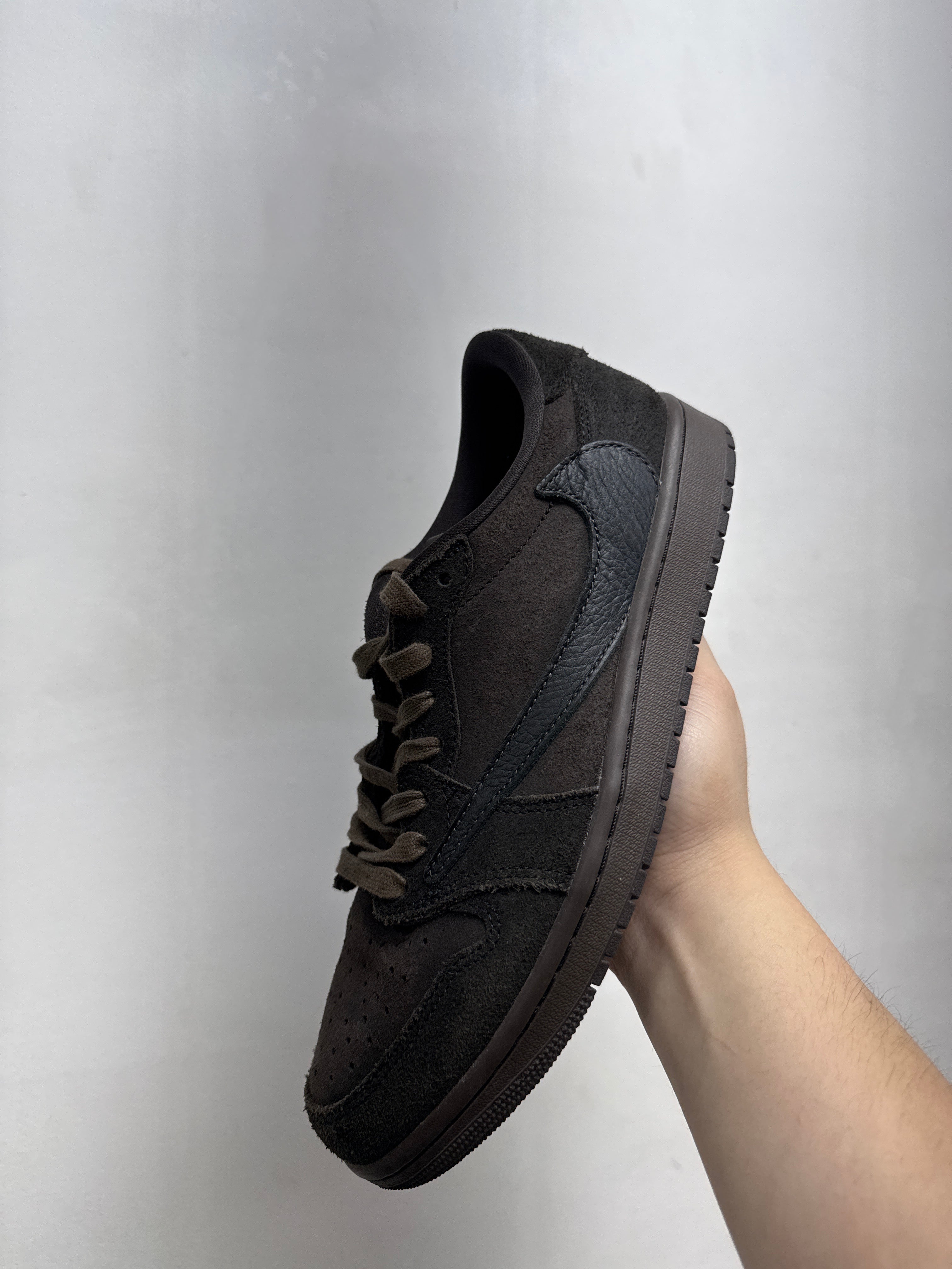 Jordan 1 Low Travis Scott Brown Velvet Sneakers