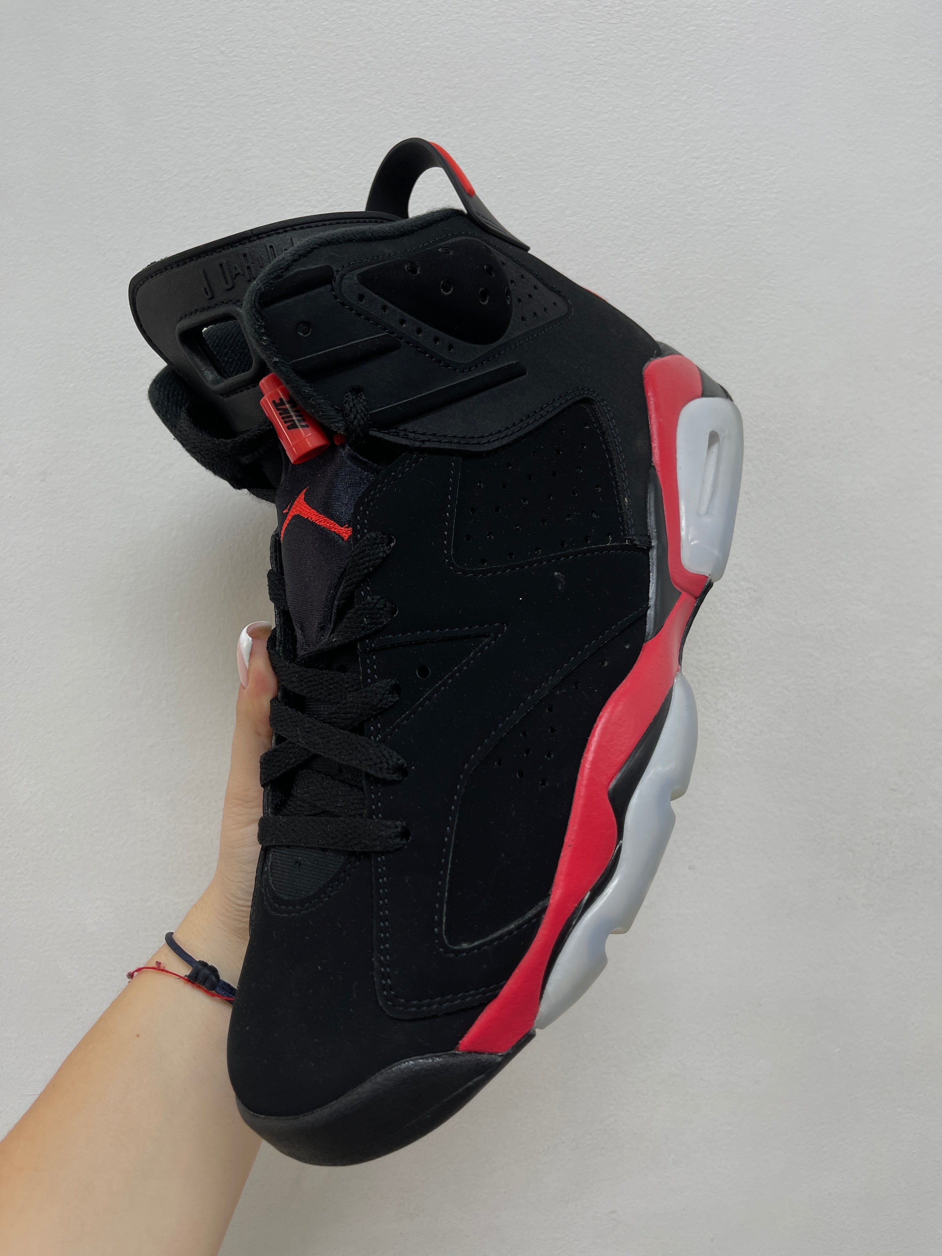 Jordan 6 Infrared Salesman Sneakers