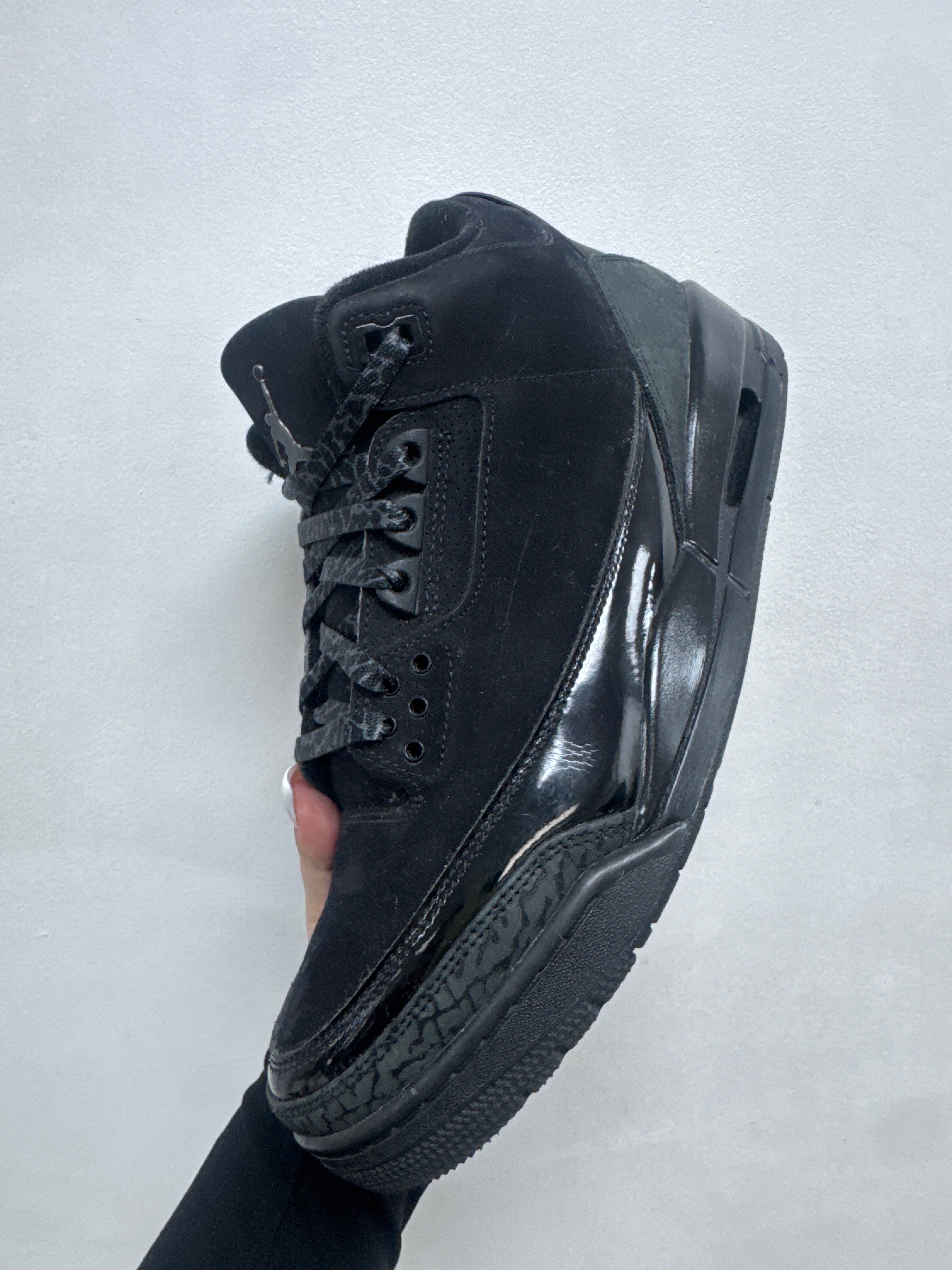Jordan 3 Black Cat Sneakers
