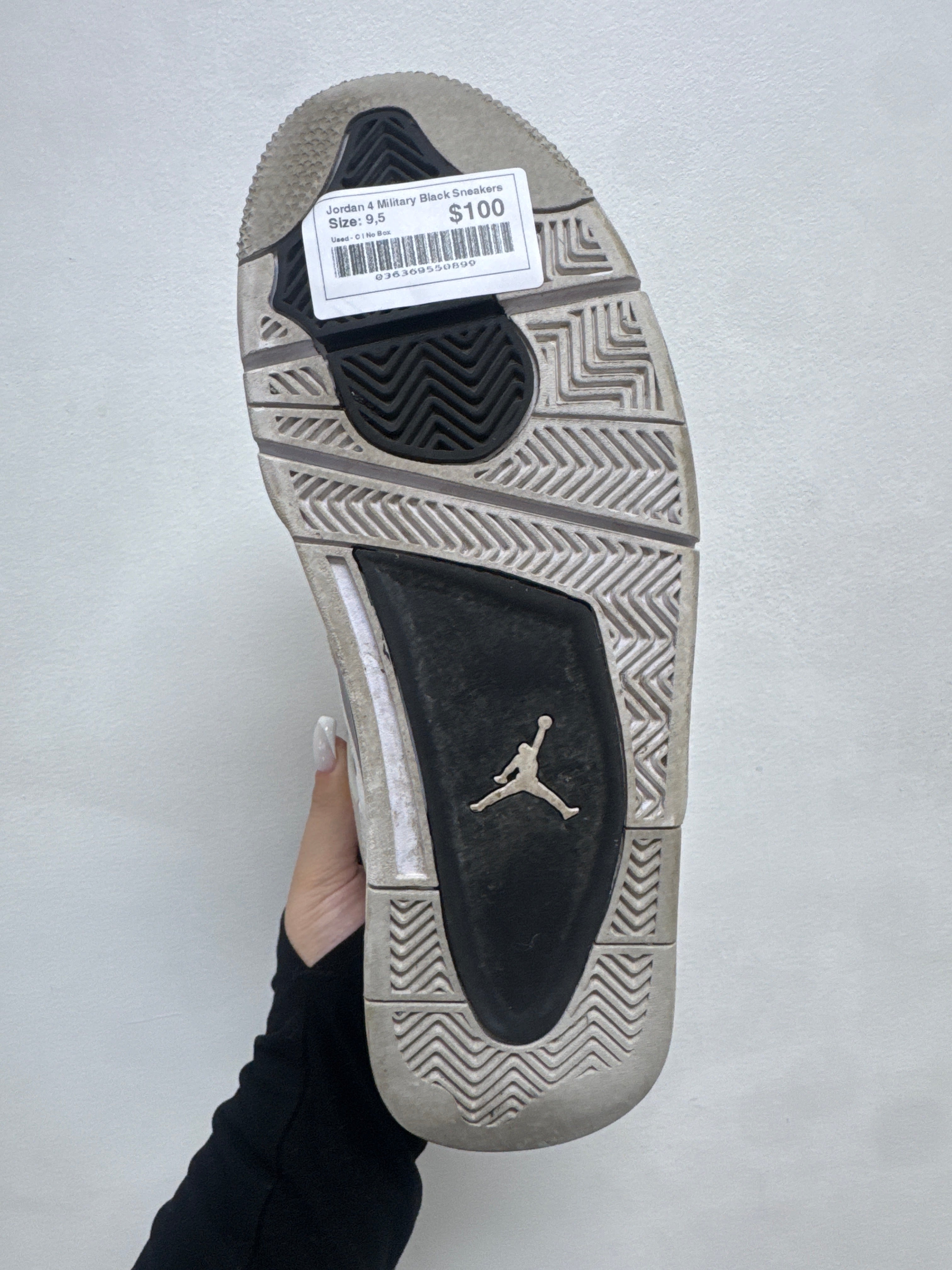 Jordan 4 Military Black Sneakers