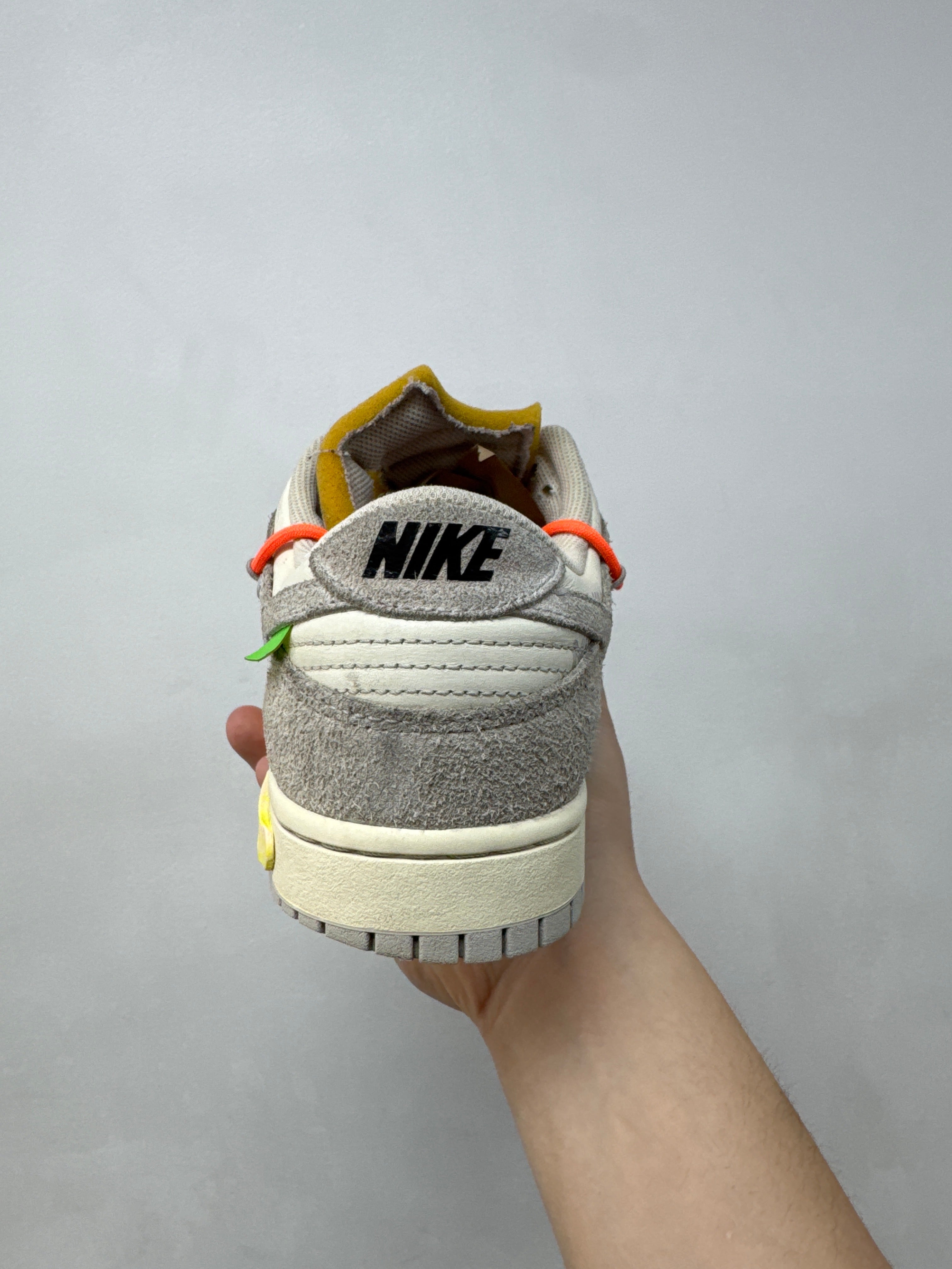 Nike Off White Dunk Low Lot 11 Sneakers