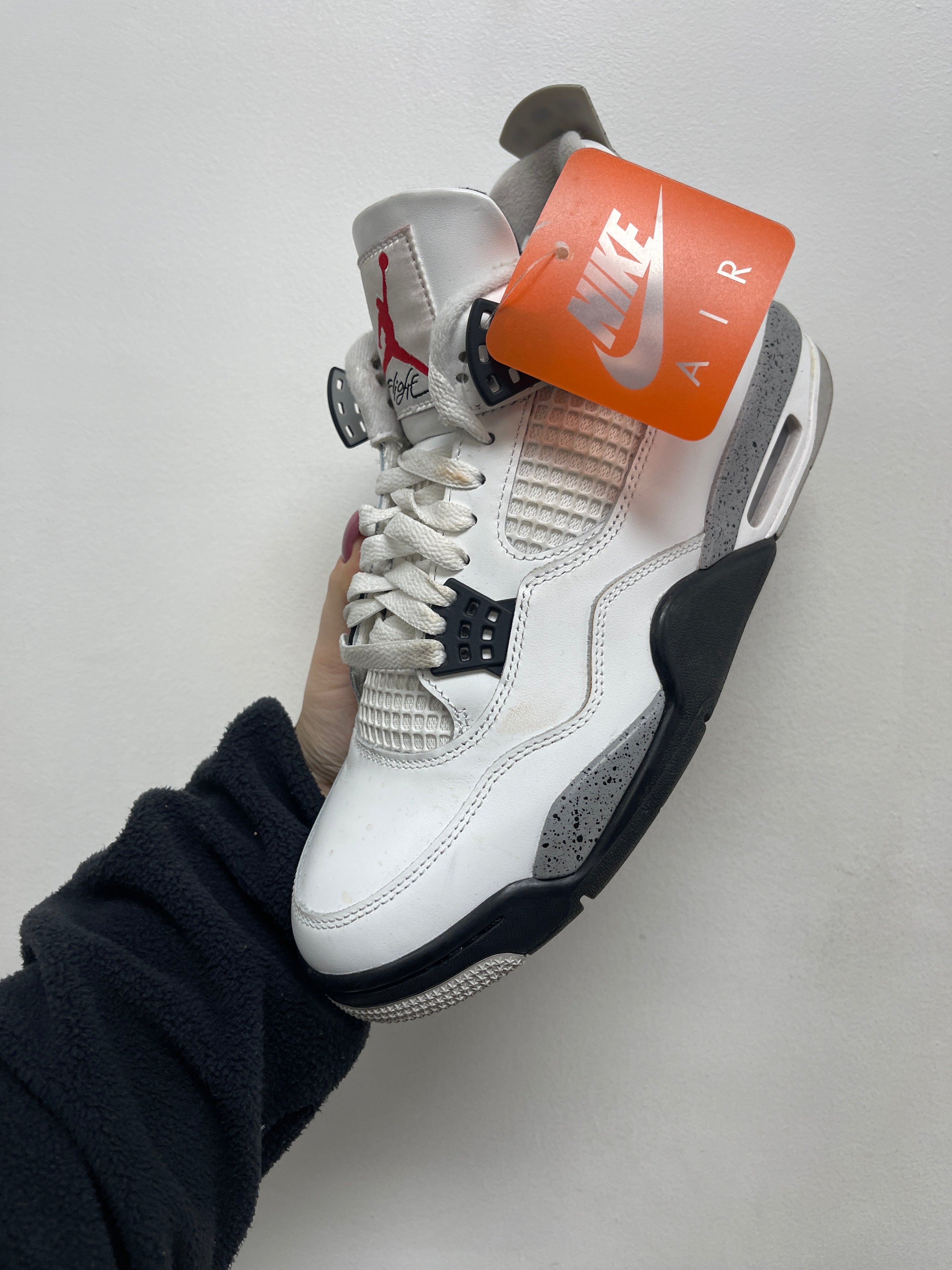 Jordan 4 White Cement Sneakers