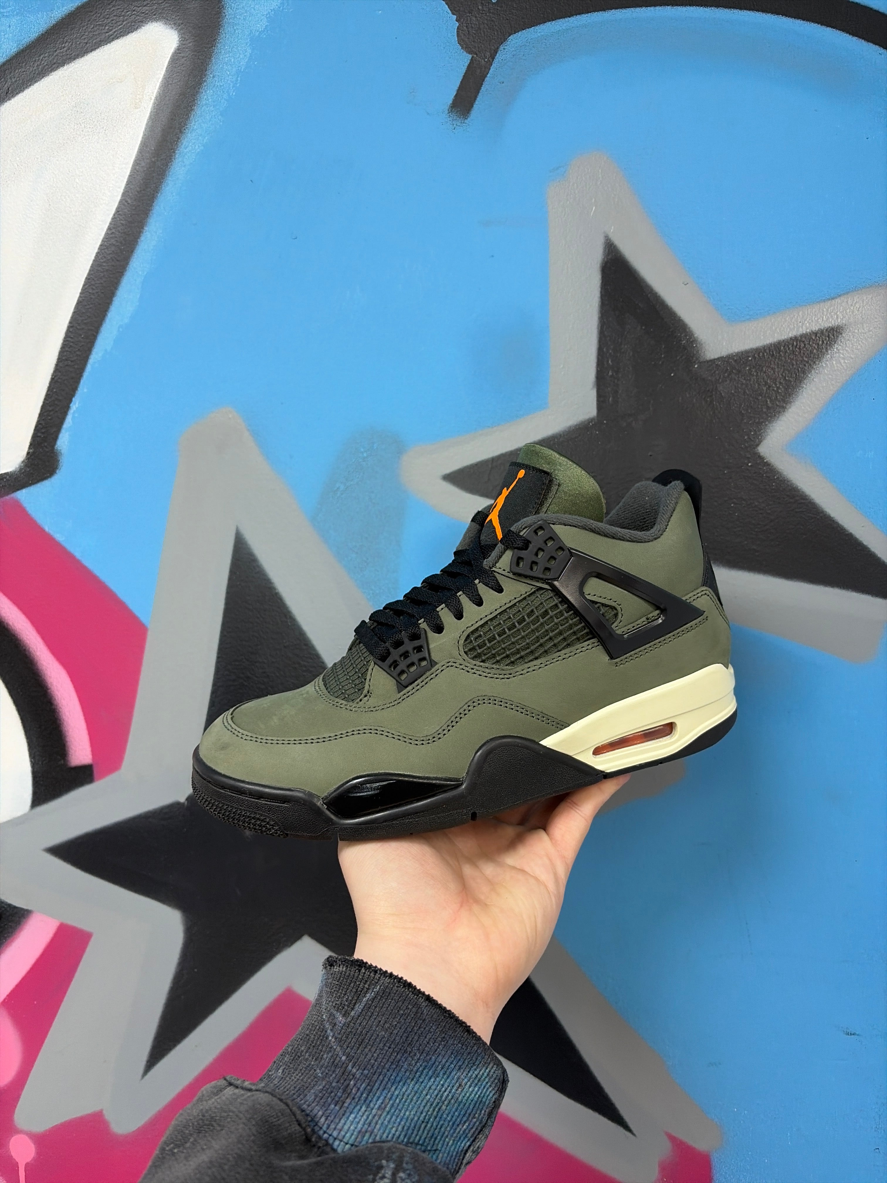 Jordan 4 UNDFTD Sneakers