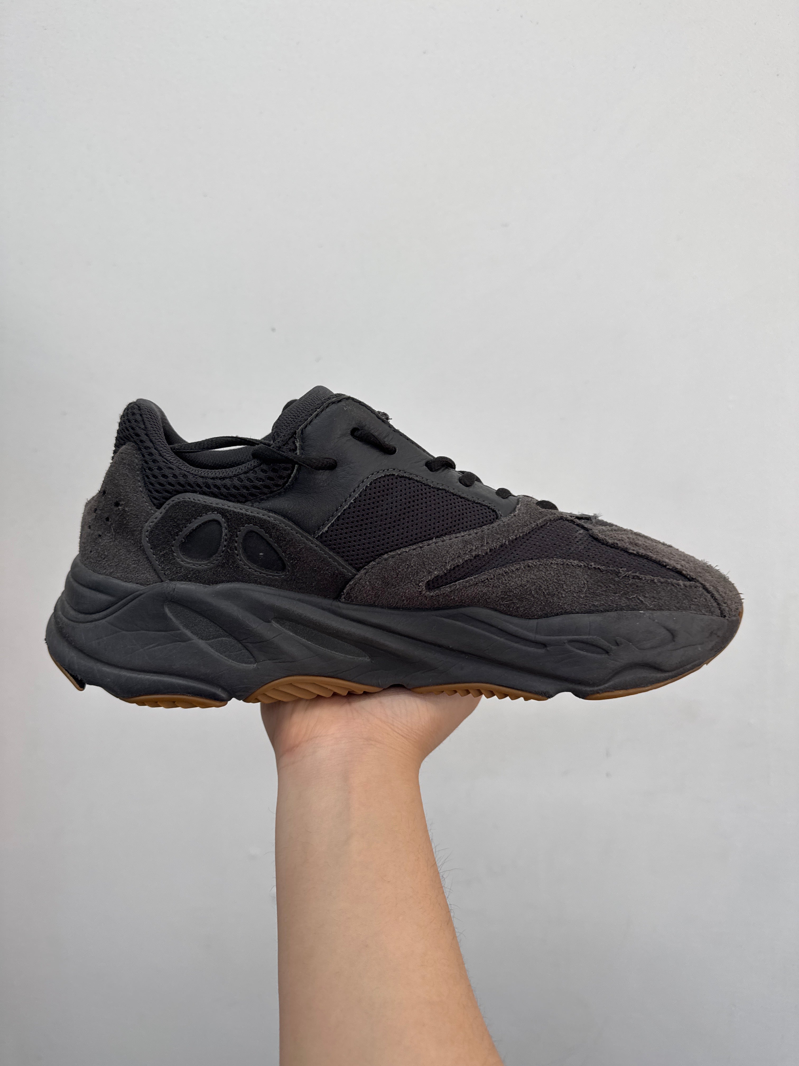 YZY 700 Utility Black Sneakers