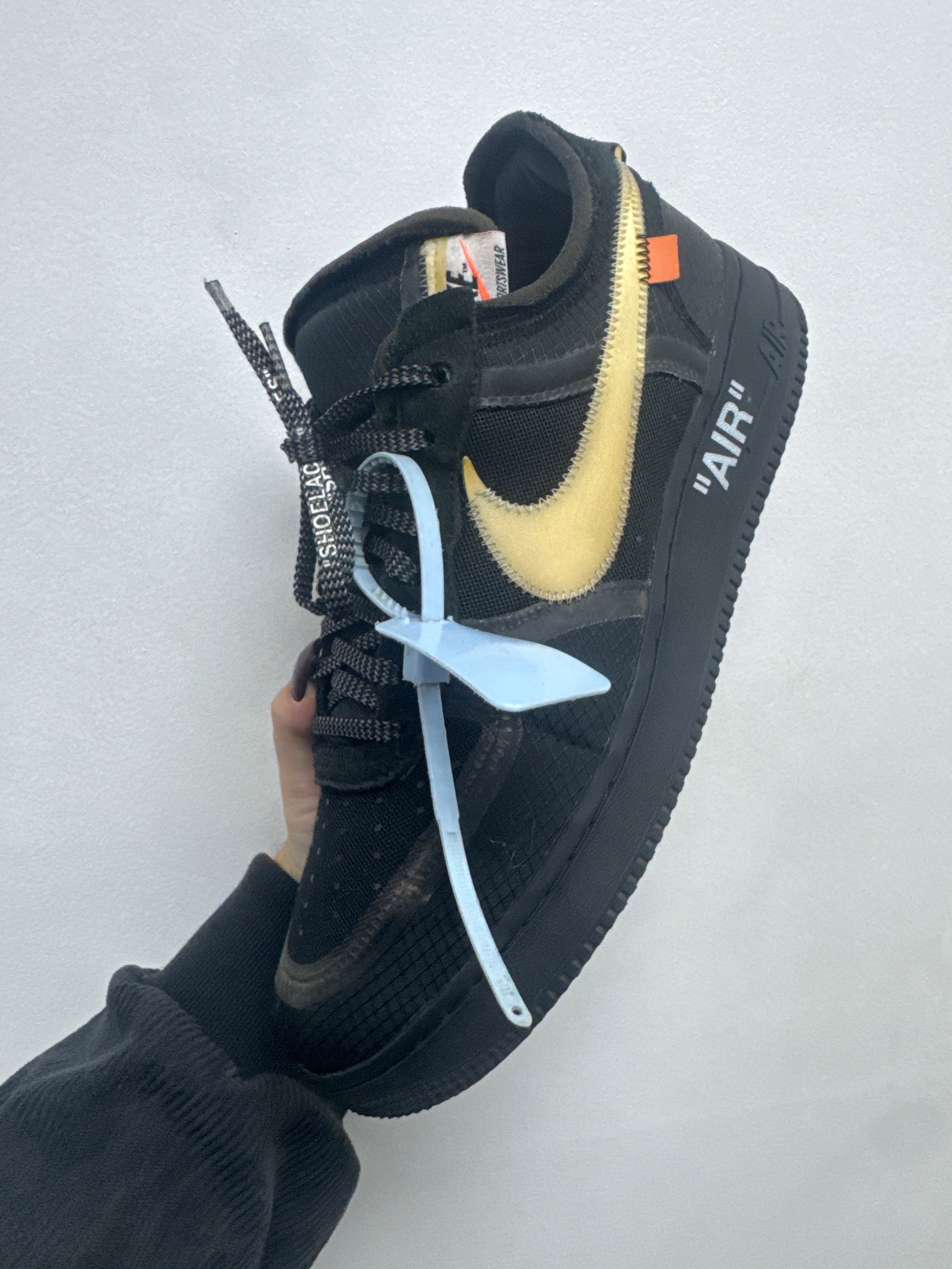Nike Air Force 1 Off White Black Sneakers