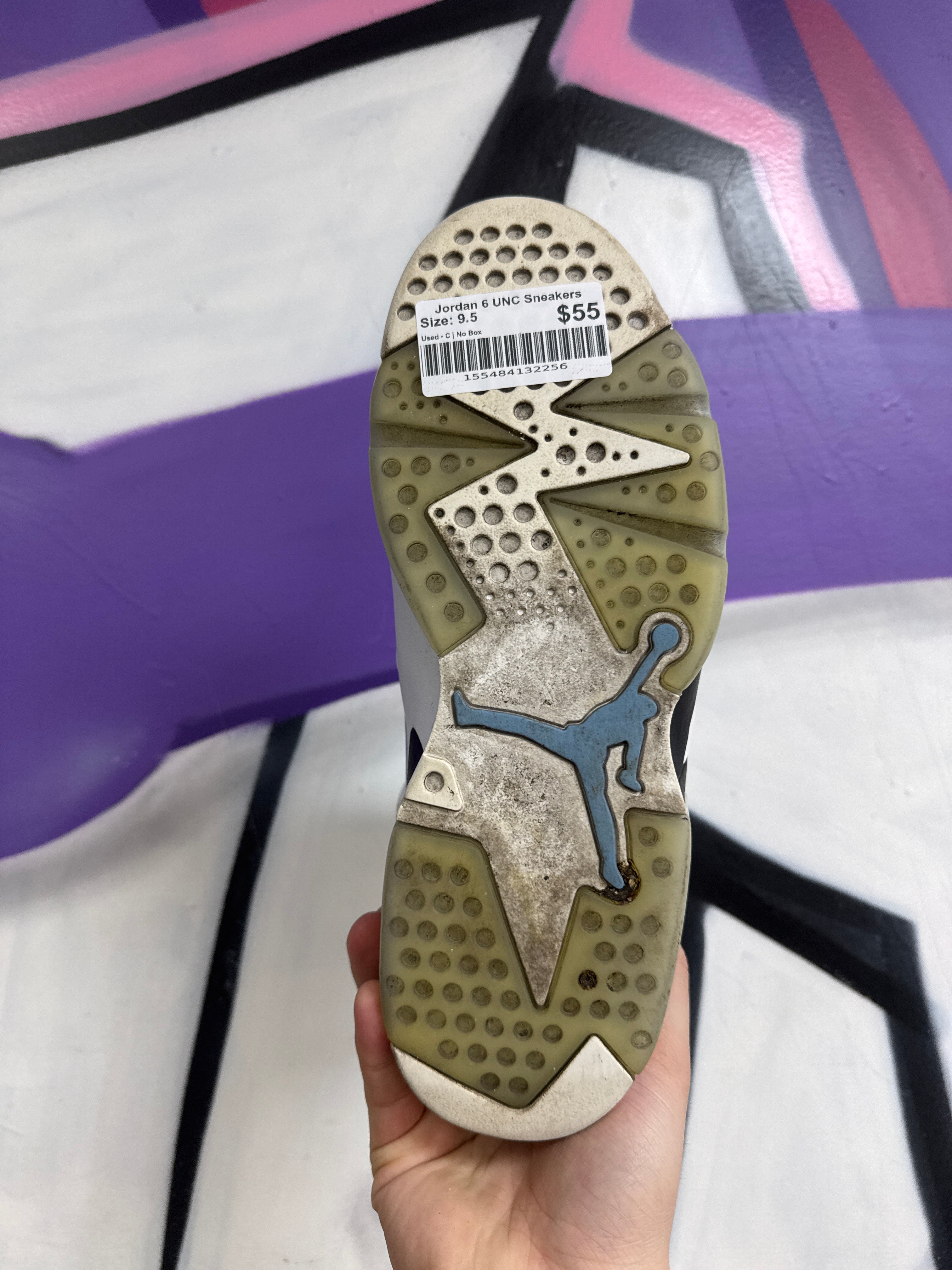 Jordan 6 UNC Sneakers