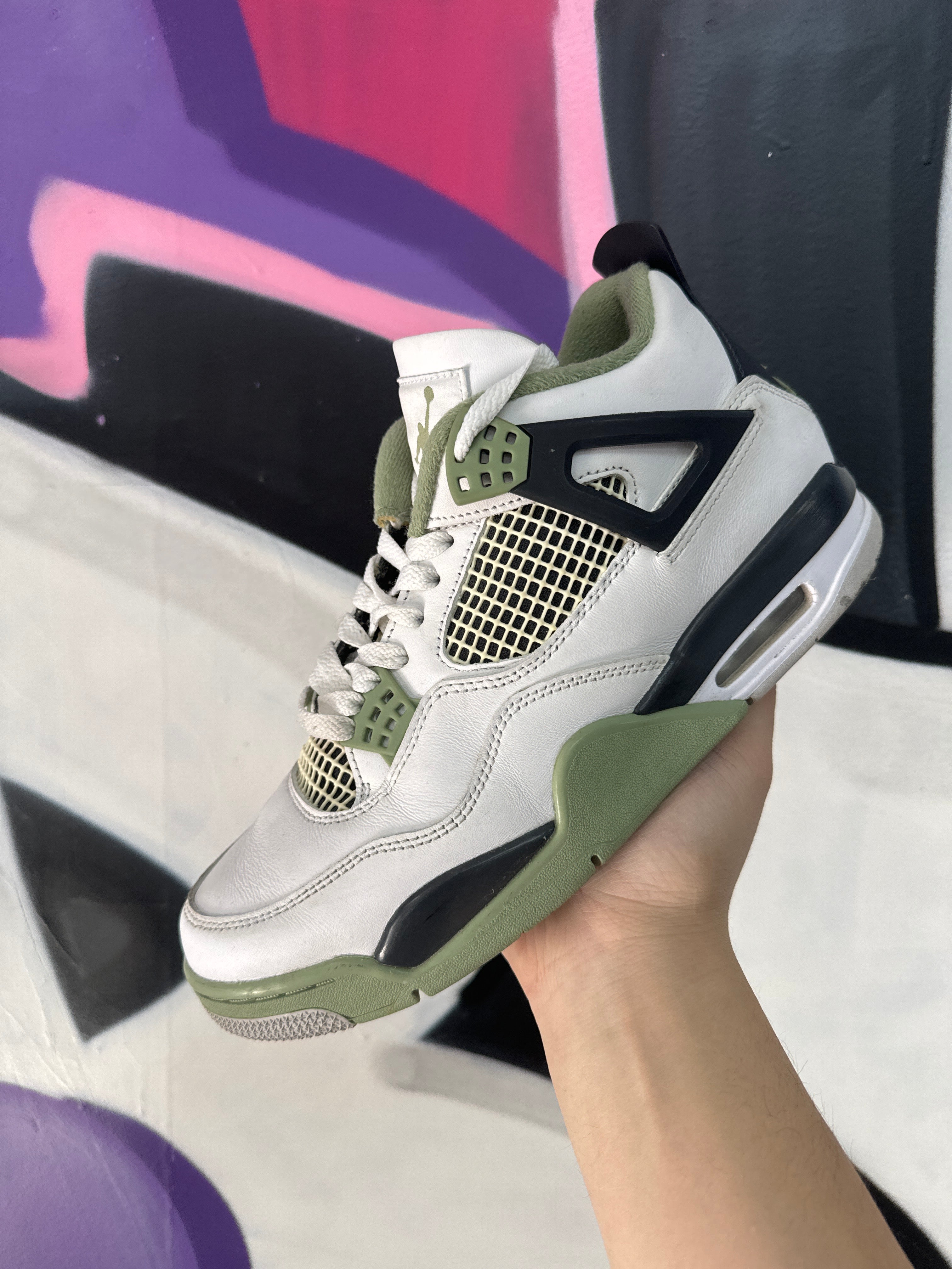 Jordan 4 Seafoam Sneakers