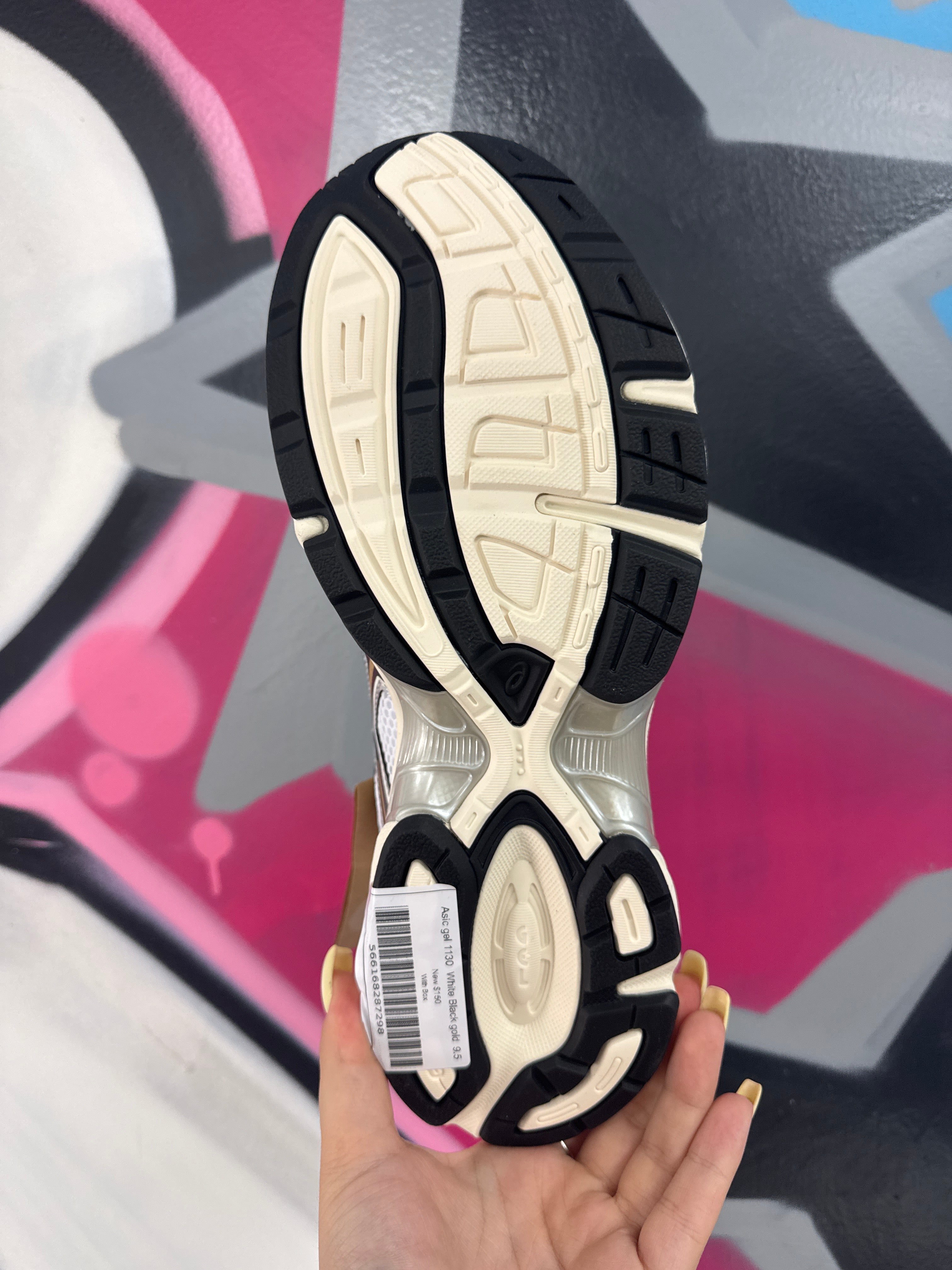 Asic gel 1130  White Black gold  New 9.5 With Box