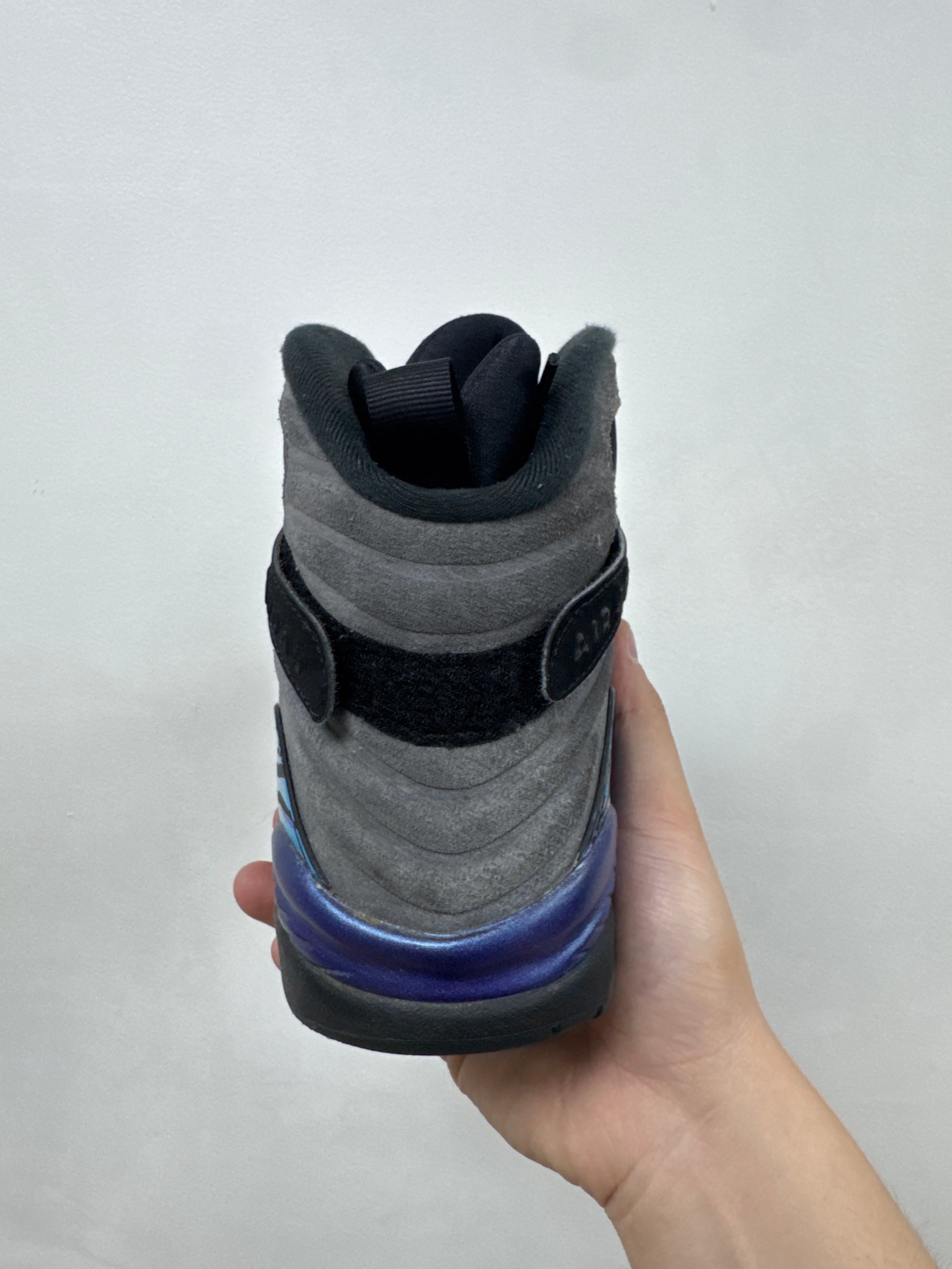 Jordan 8 Aqua Sneakers