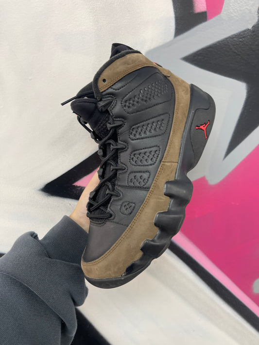 Nike Jordan 9 Olive Sneakers