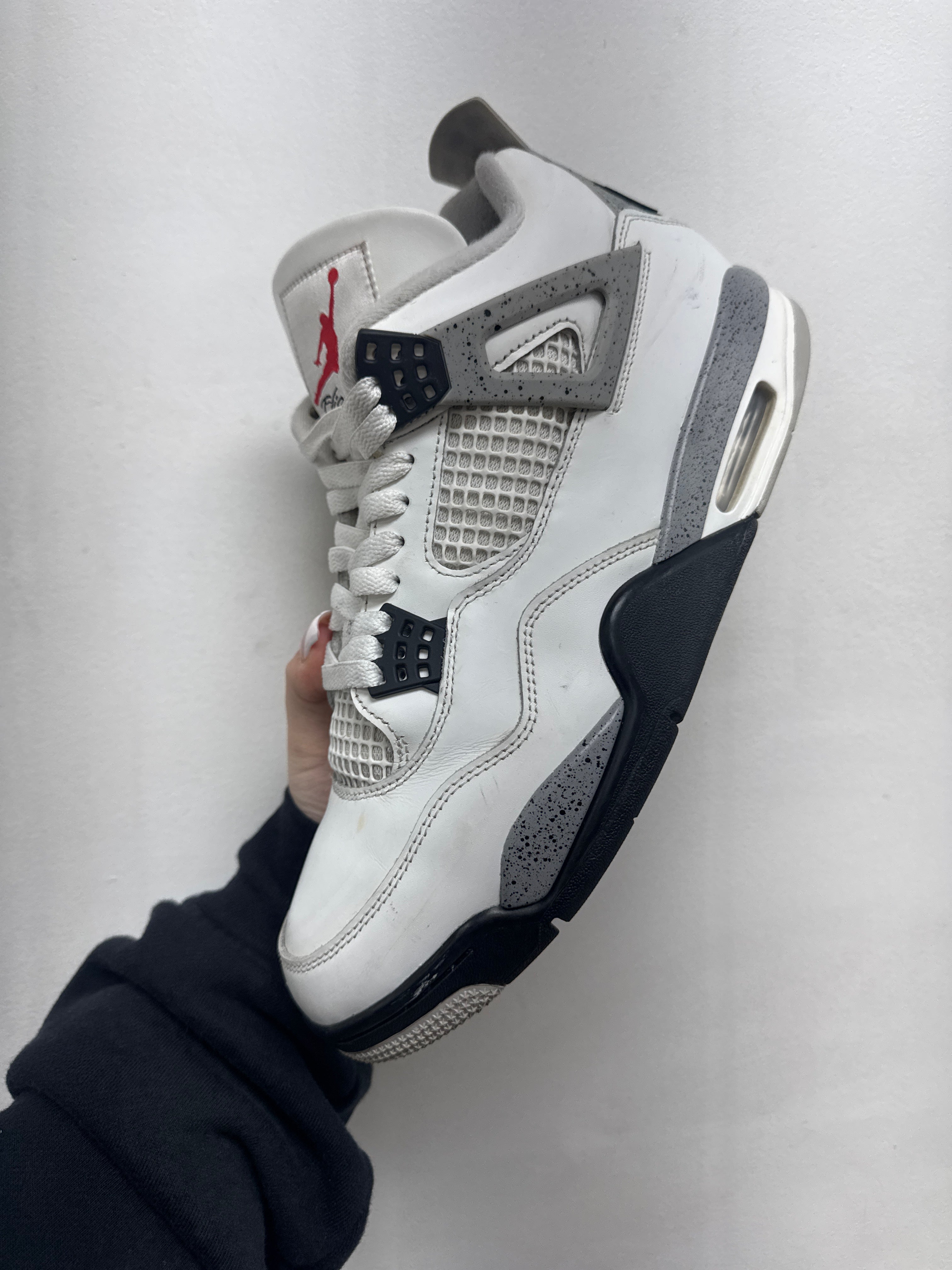 Jordan 4 White Cement Sneakers