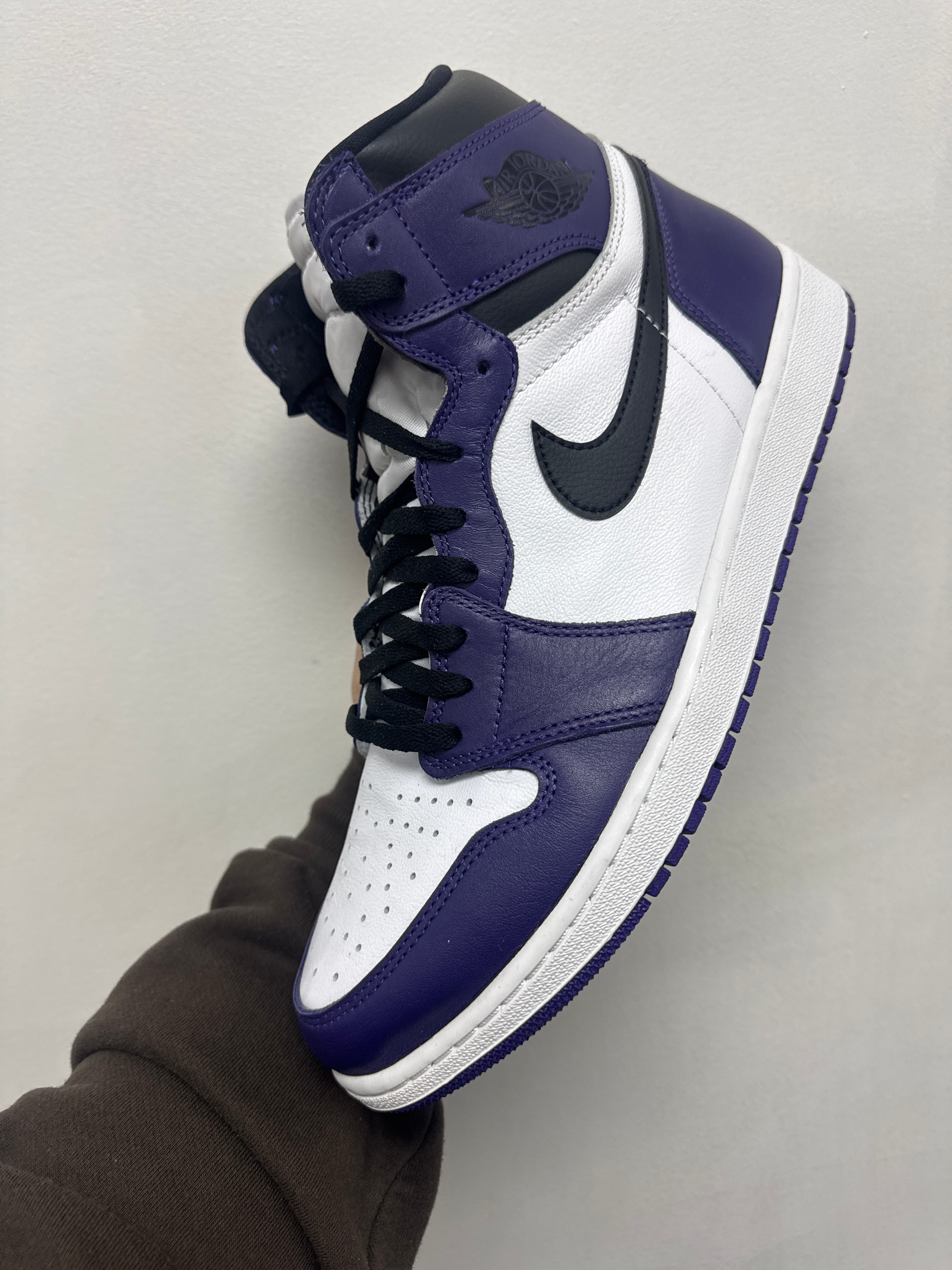Nike Jordan 1 Court Purple Sneakers