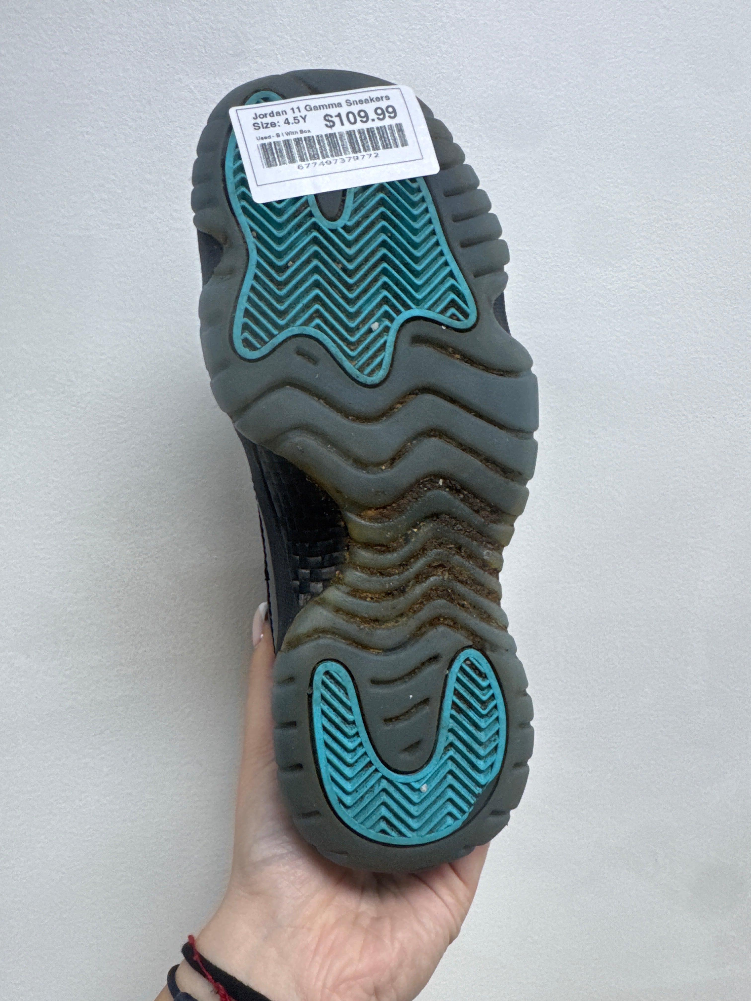 Jordan 11 Gamma Sneakers