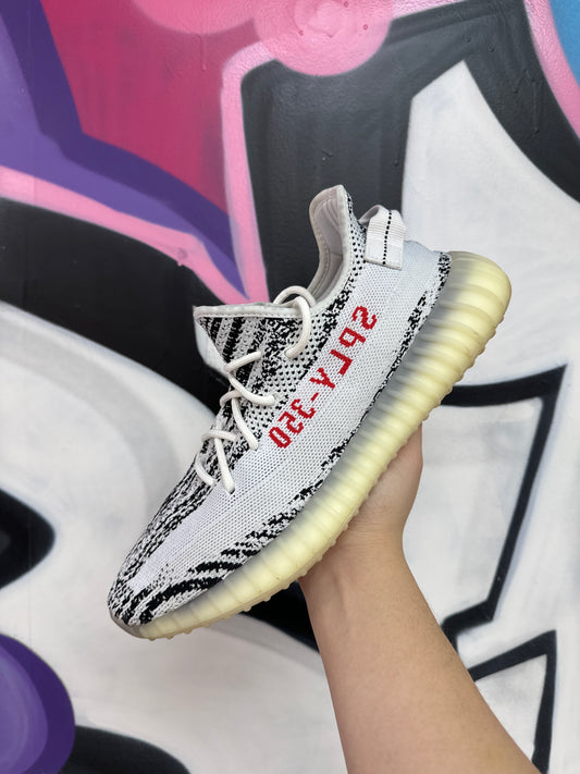 Adidas YZY 350 Zebra Sneakers
