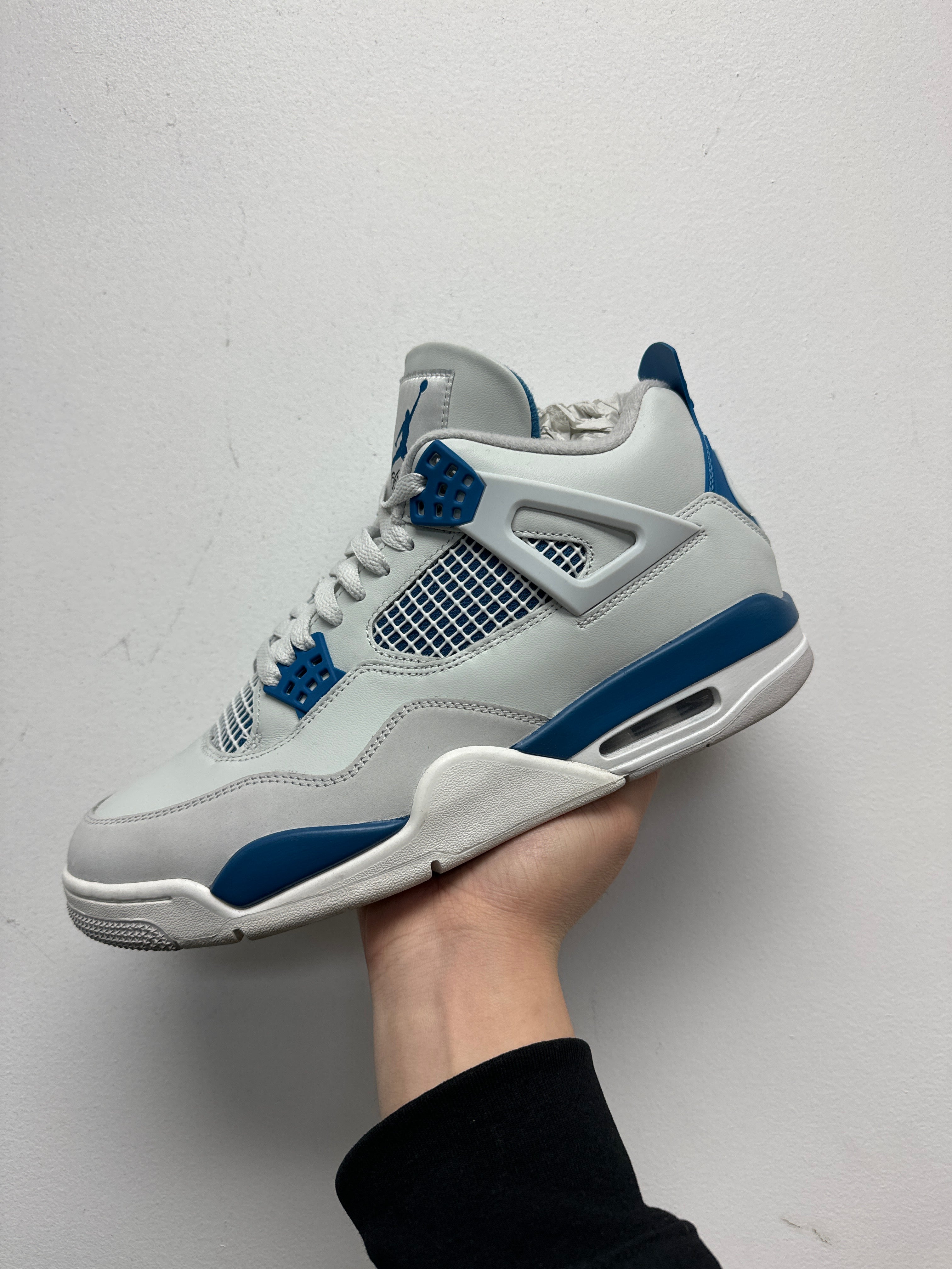Nike Jordan 4 Military Blue Sneakers