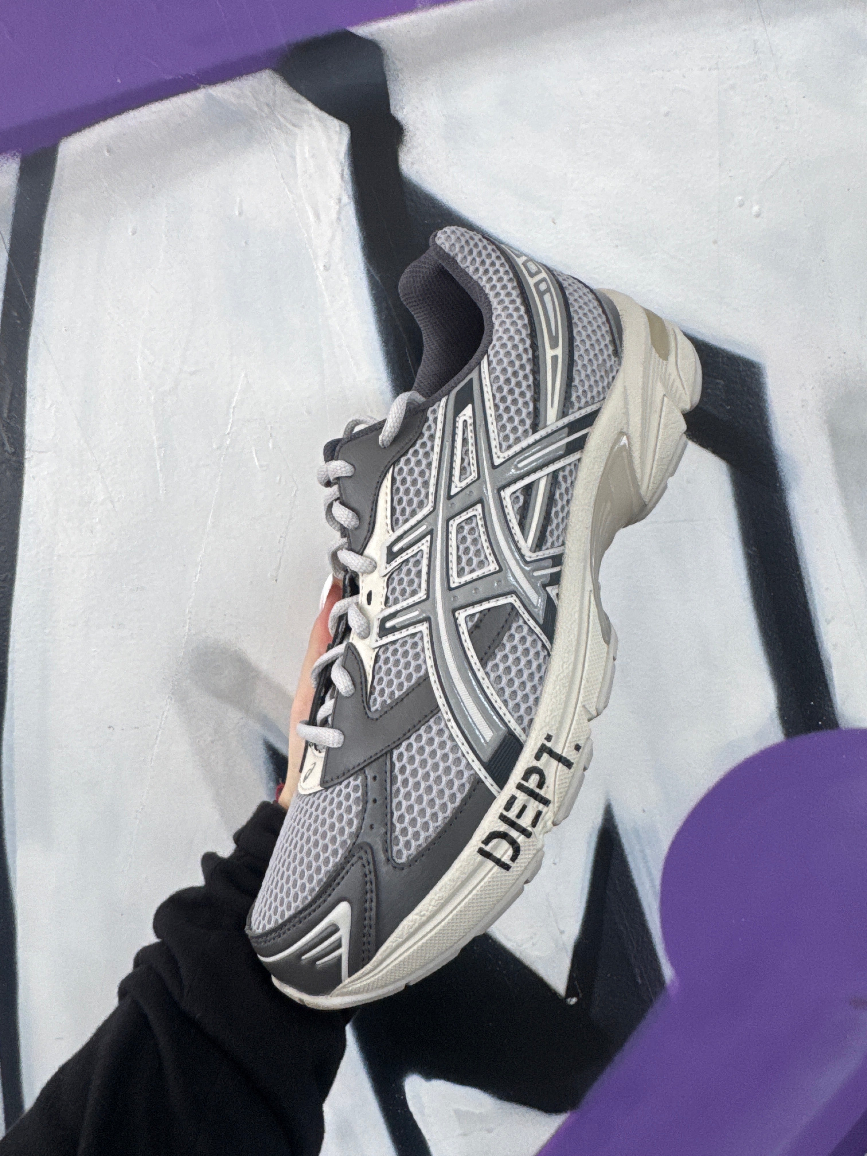 Asics Gallery Dept. Grey Gel-1130 Sneakers