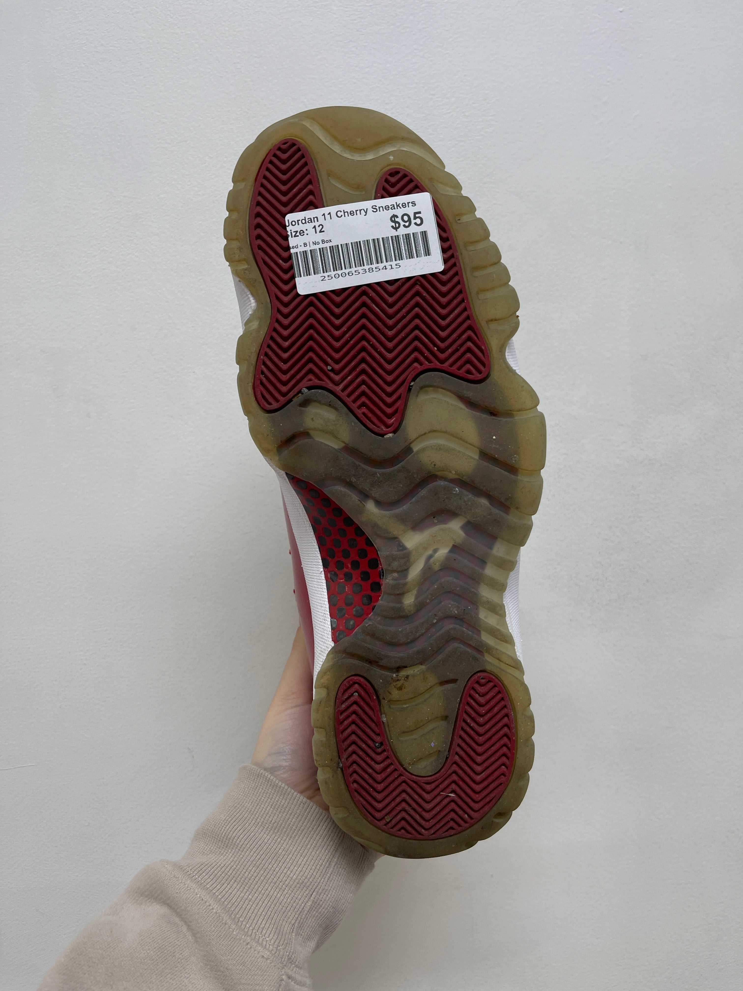 Jordan 11 Cherry Sneakers