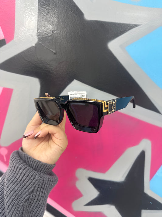 Louis Vuitton Black Millionaire Sunglasses