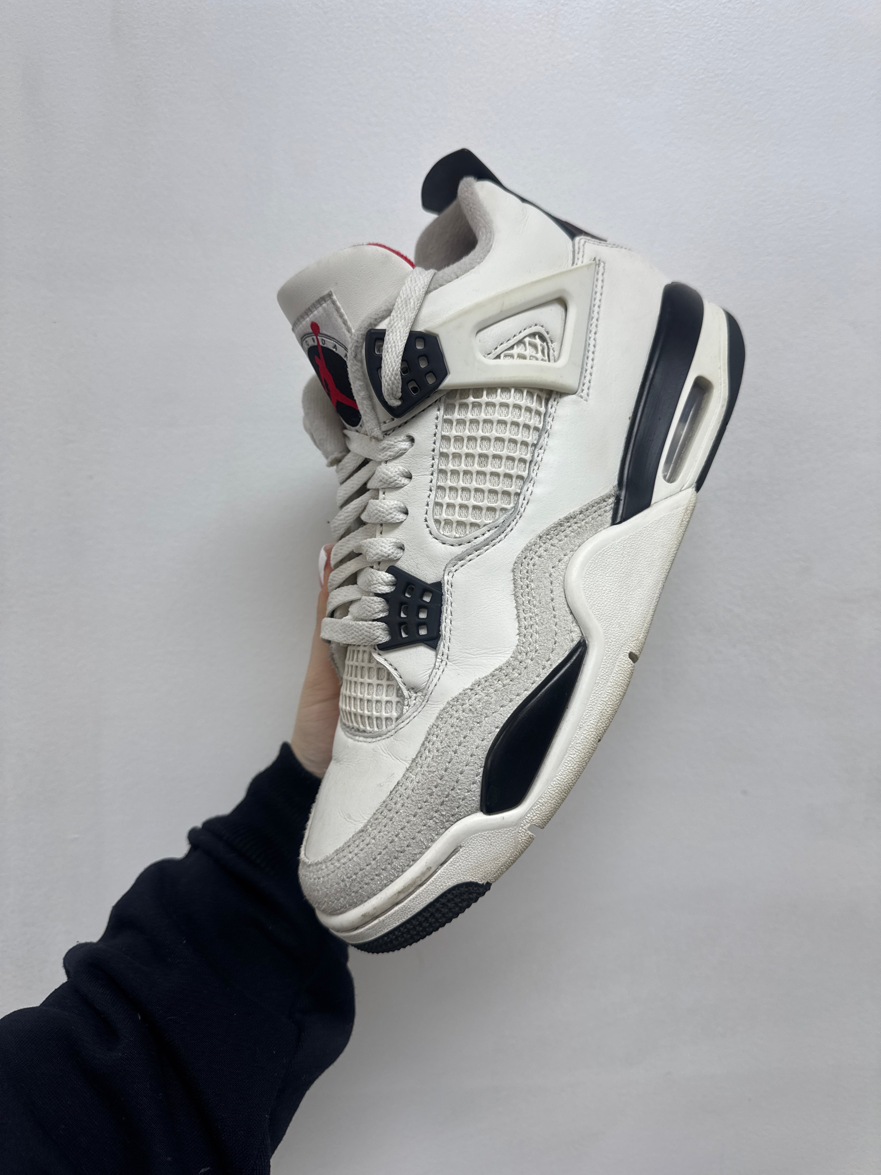 Jordan 4 Fight Club Sneakers