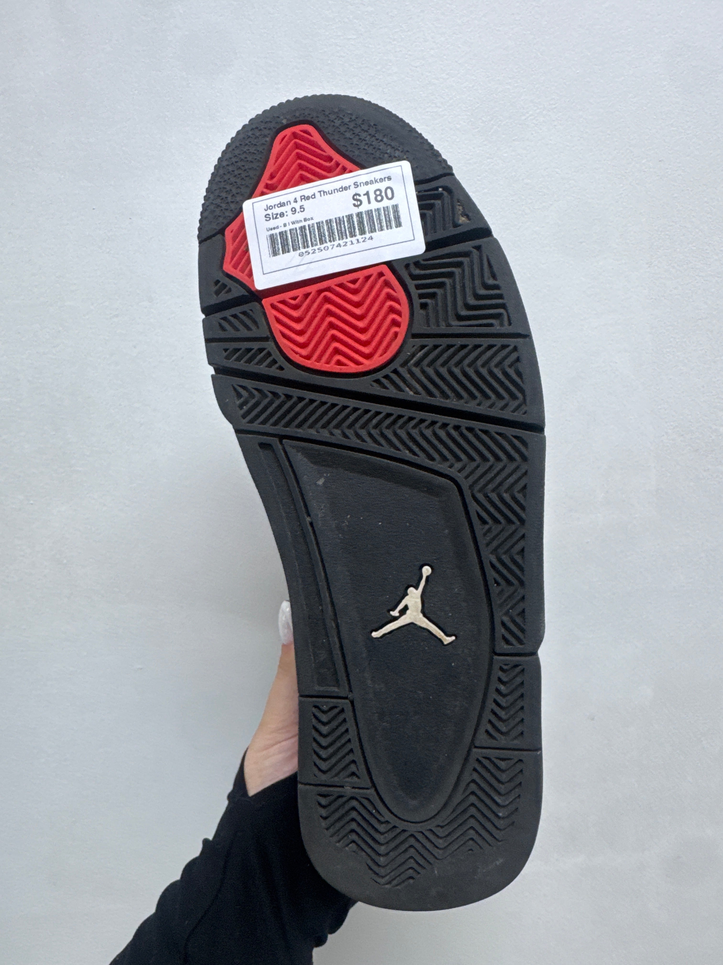 Jordan 4 Red Thunder Sneakers