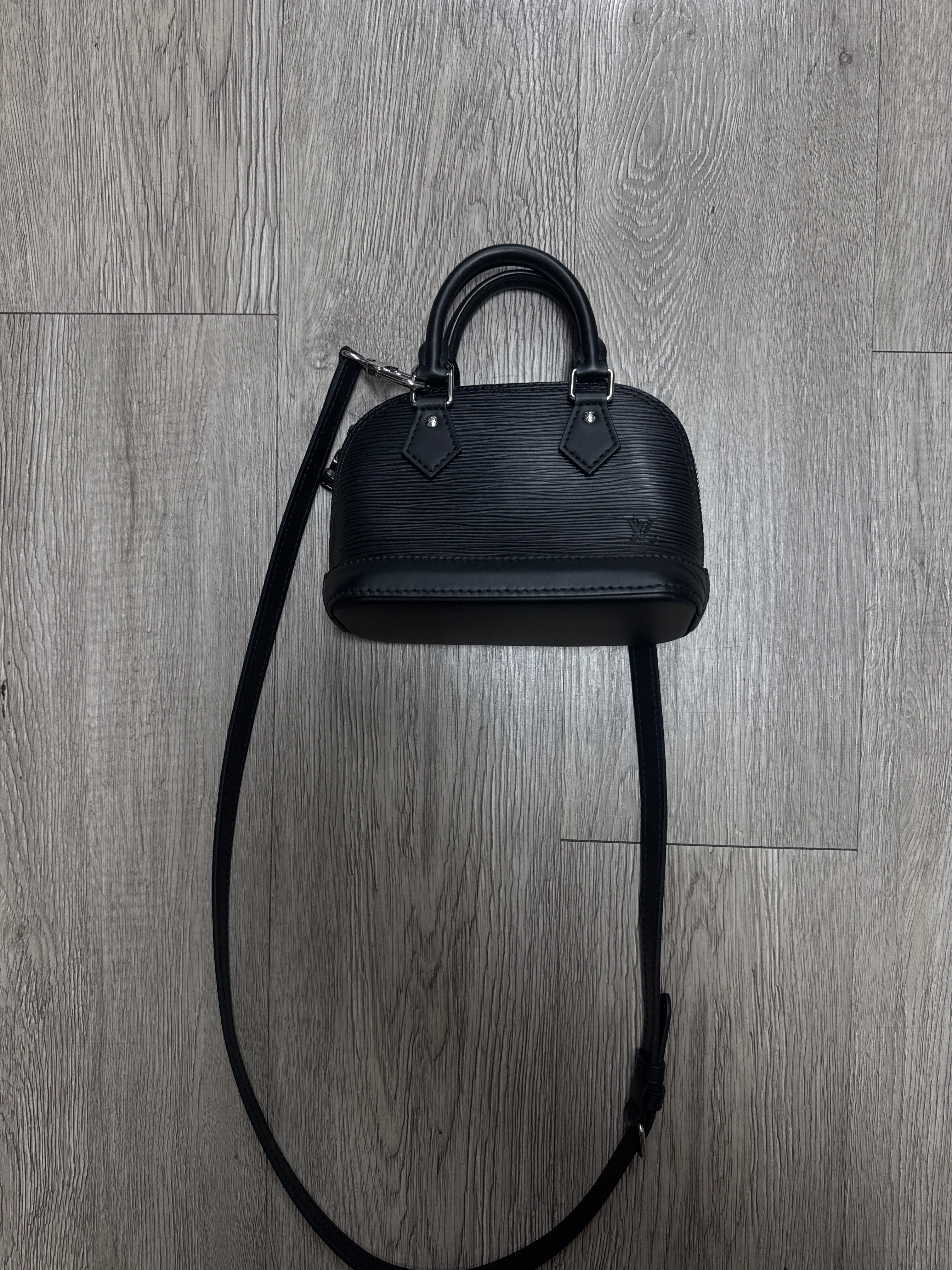 Louis Vuitton Black Epi Leather Alma BB Bag