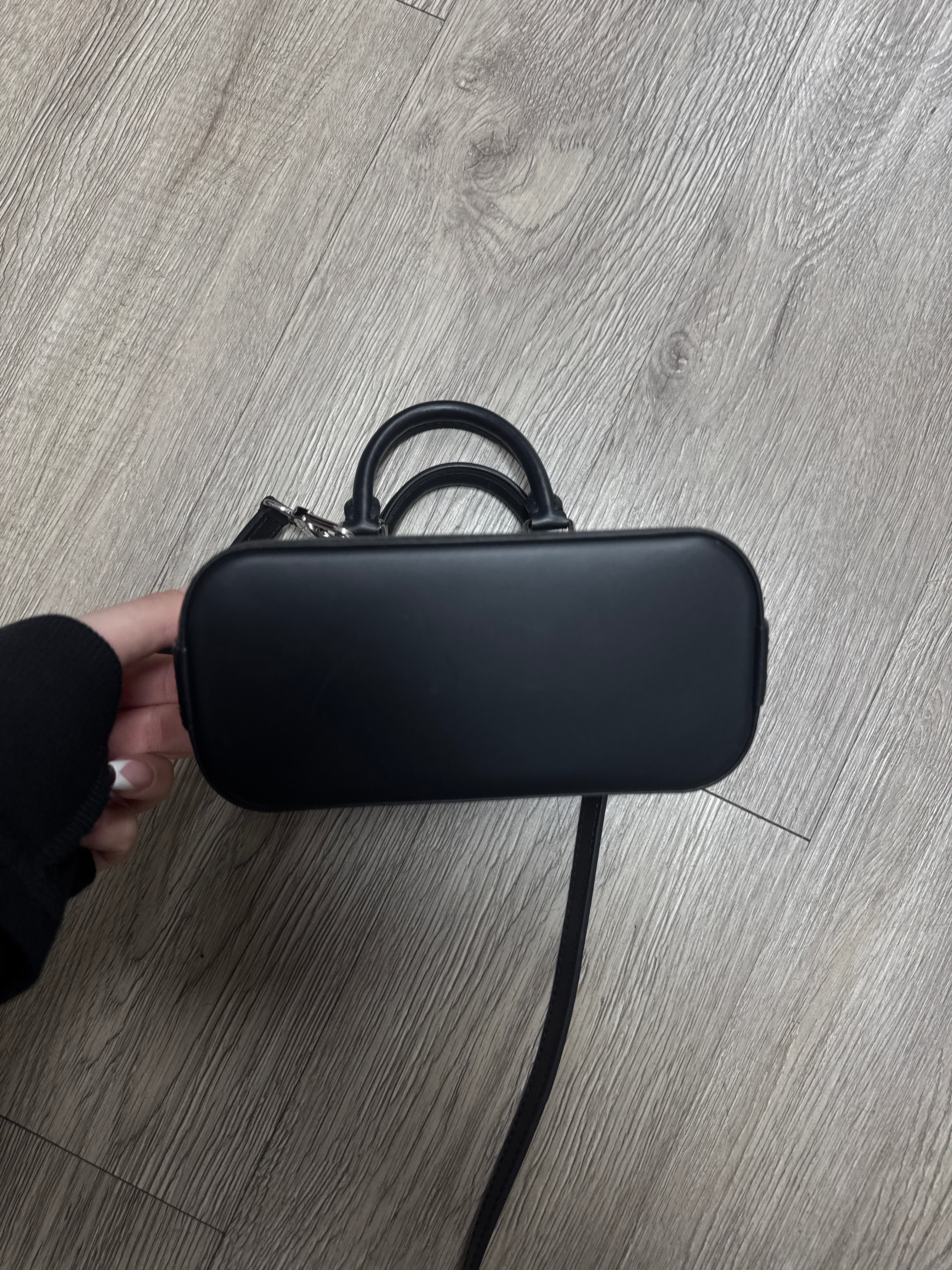 Louis Vuitton Black Epi Leather Alma BB Bag