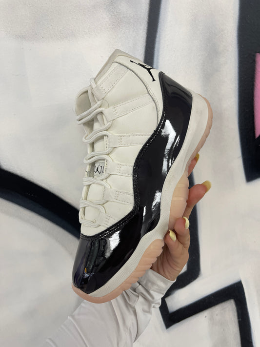 Jordan 11 Neapolitian  New No Box