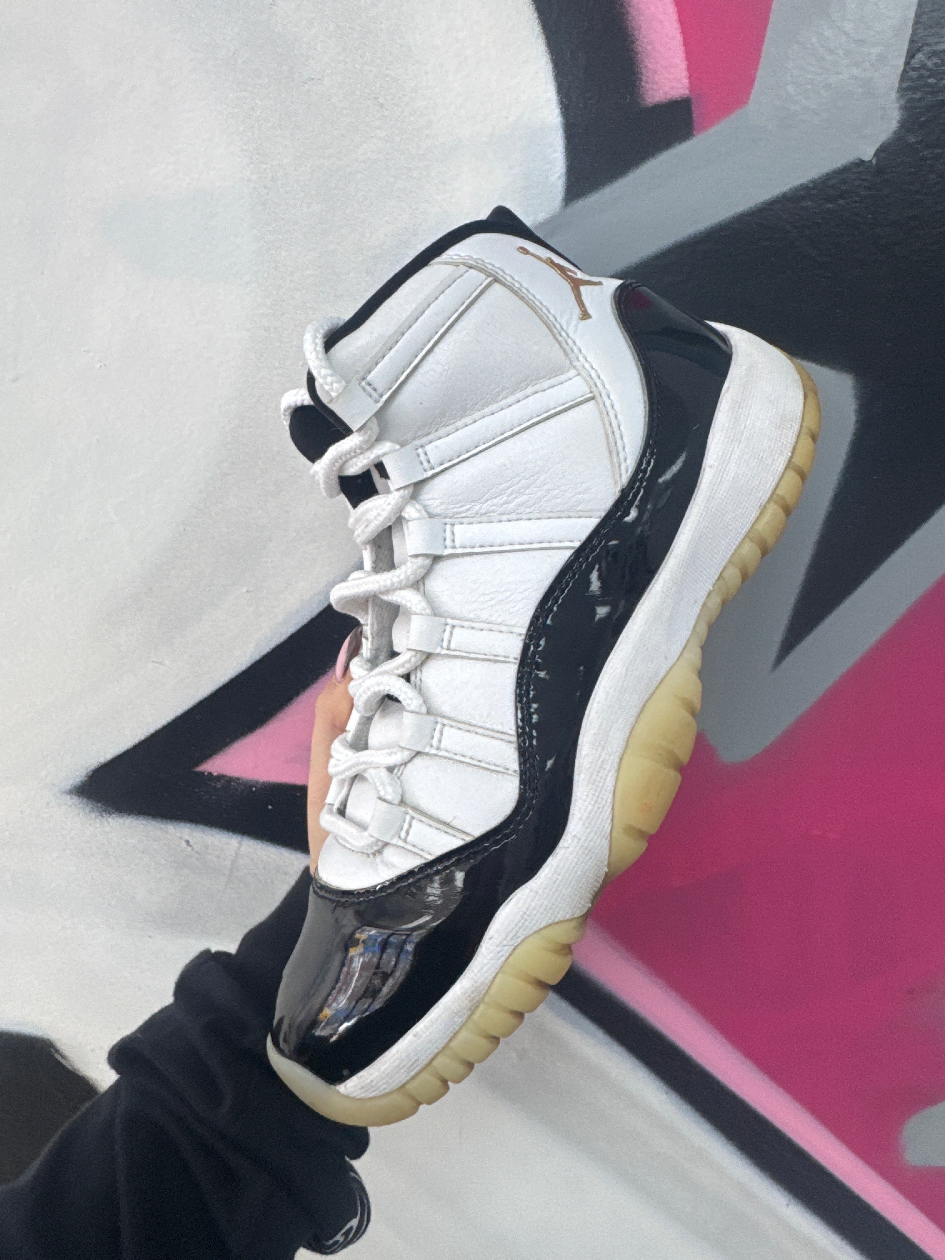 Nike Jordan 11 DMP Sneakers