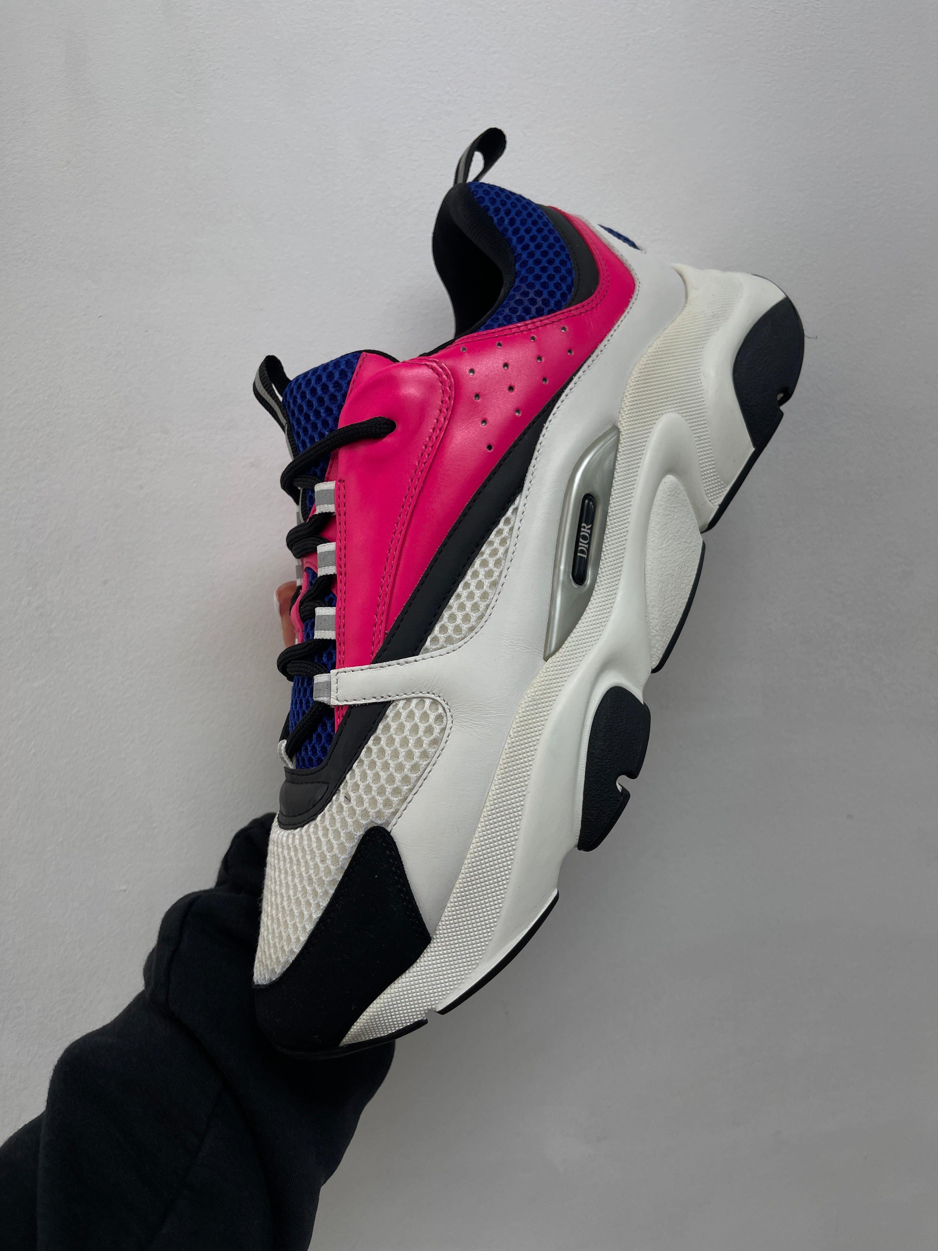 Dior B22 White Pink Blue Sneakers