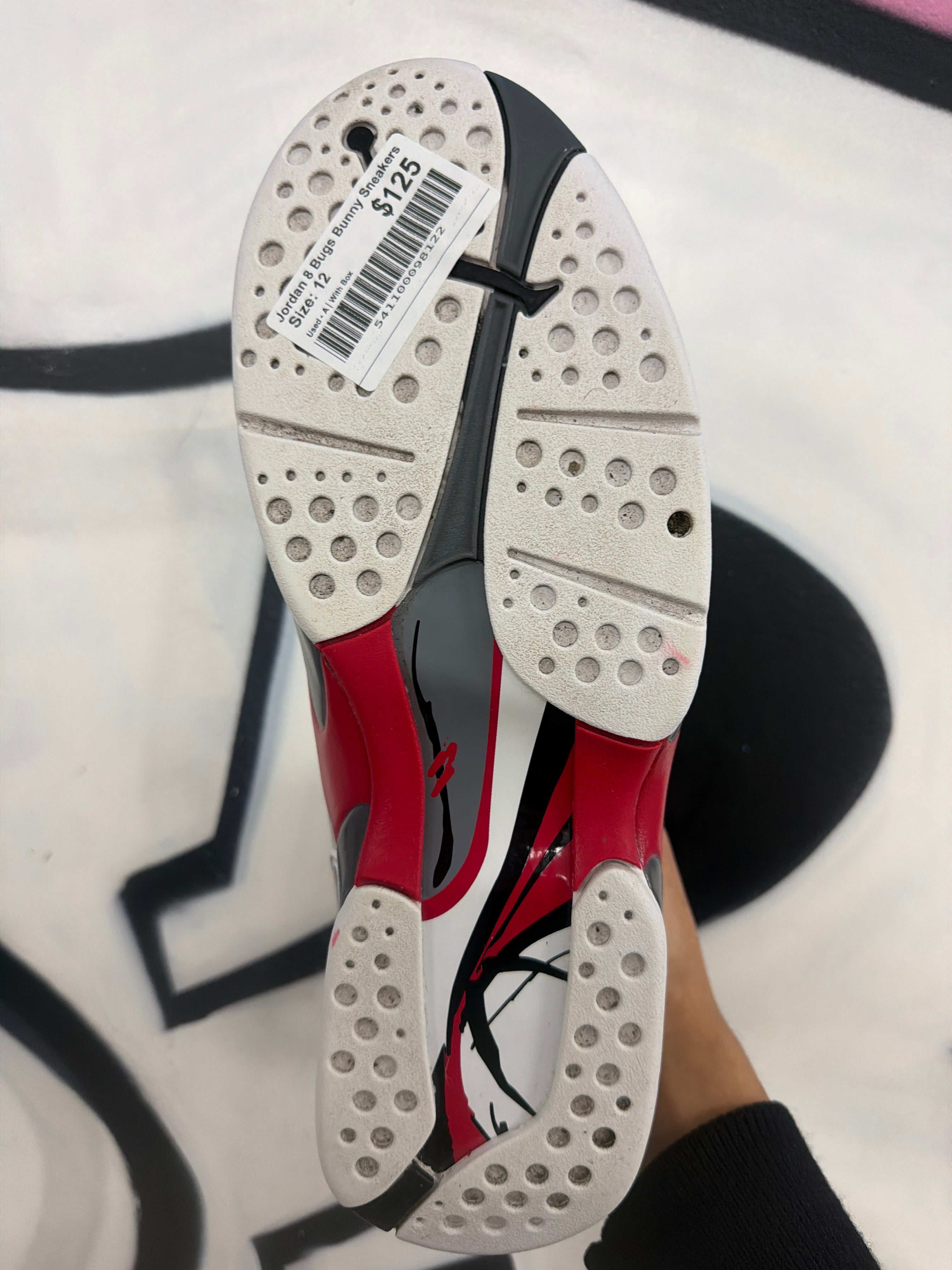 Jordan 8 Bugs Bunny Sneakers