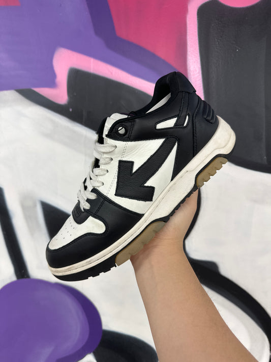 Off-White Out Of Office Black White Used With Box