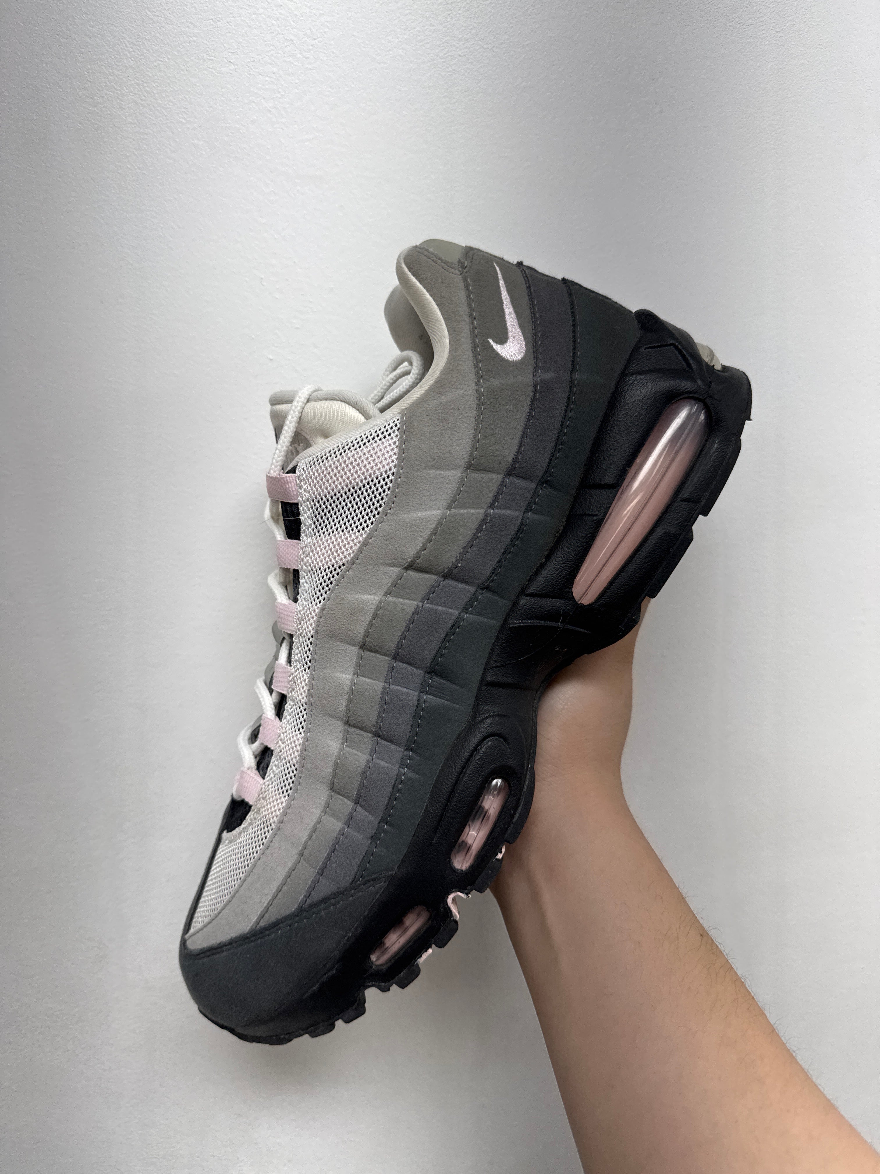 Nike AM95 Pink Foam Sneakers