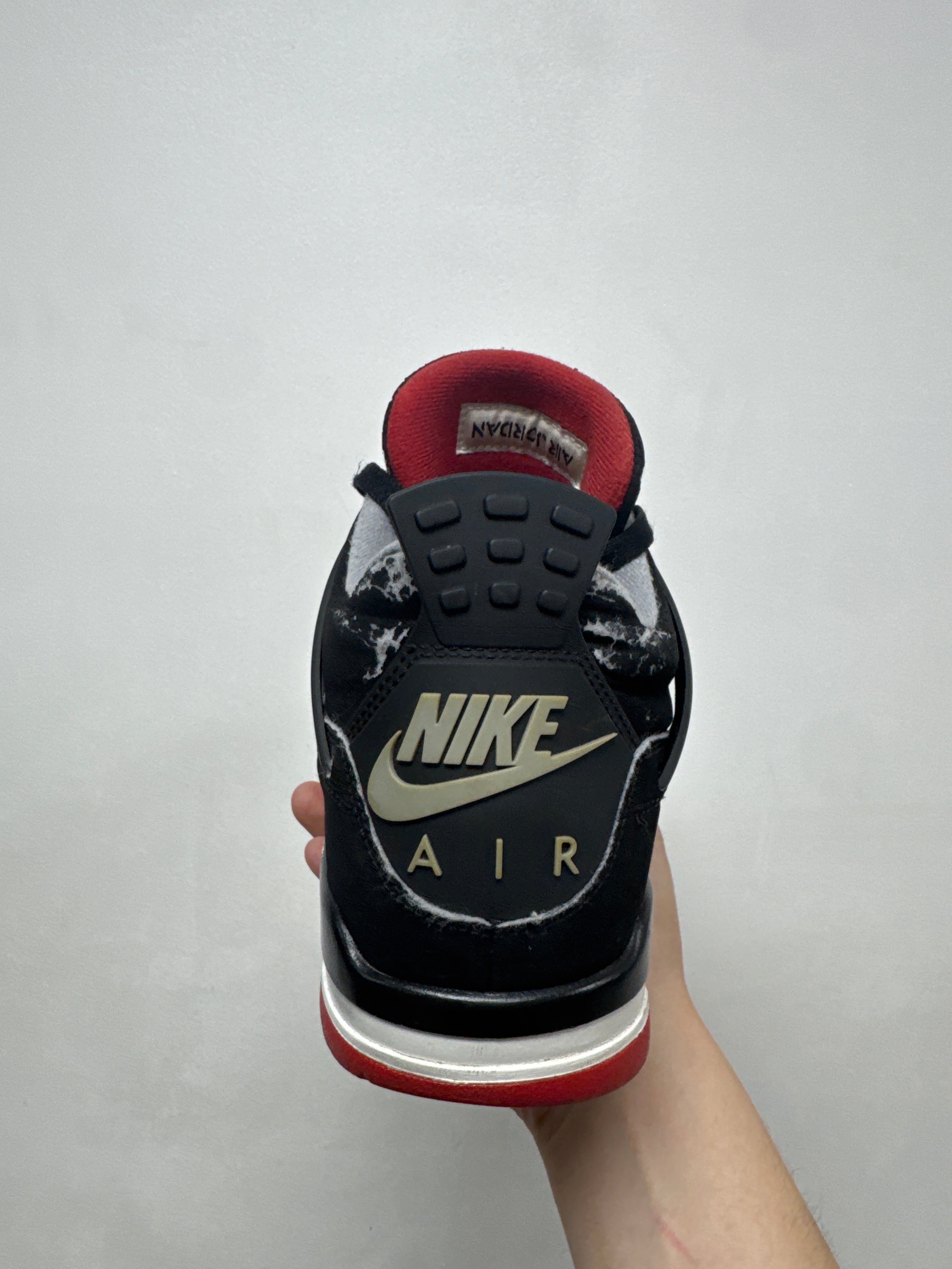 Jordan 4 Bred (2019) Sneakers