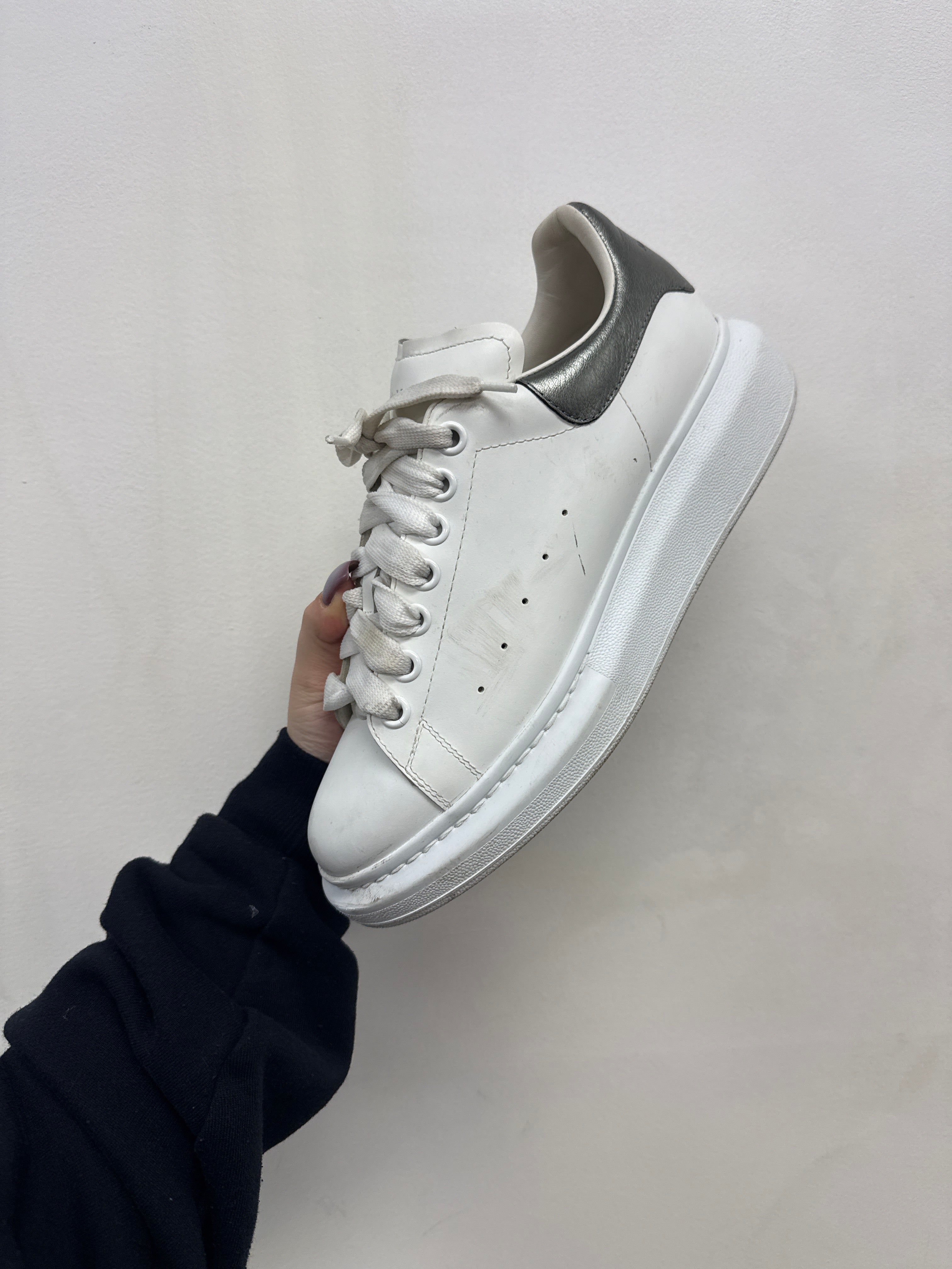 Alexander Mcqueen White Silver Metallic Sneakers