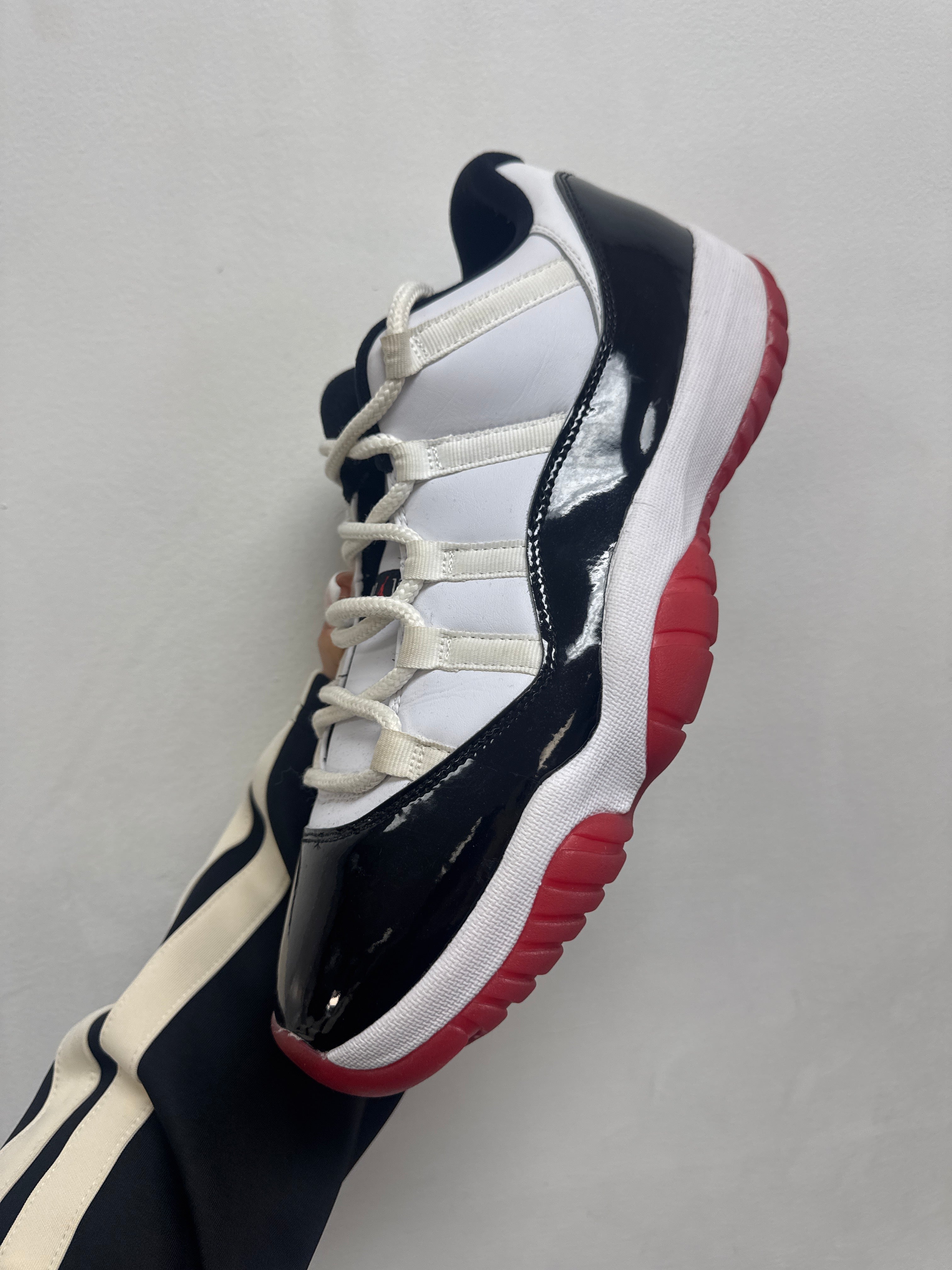 Jordan 11 Low Concord Bred Sneakers