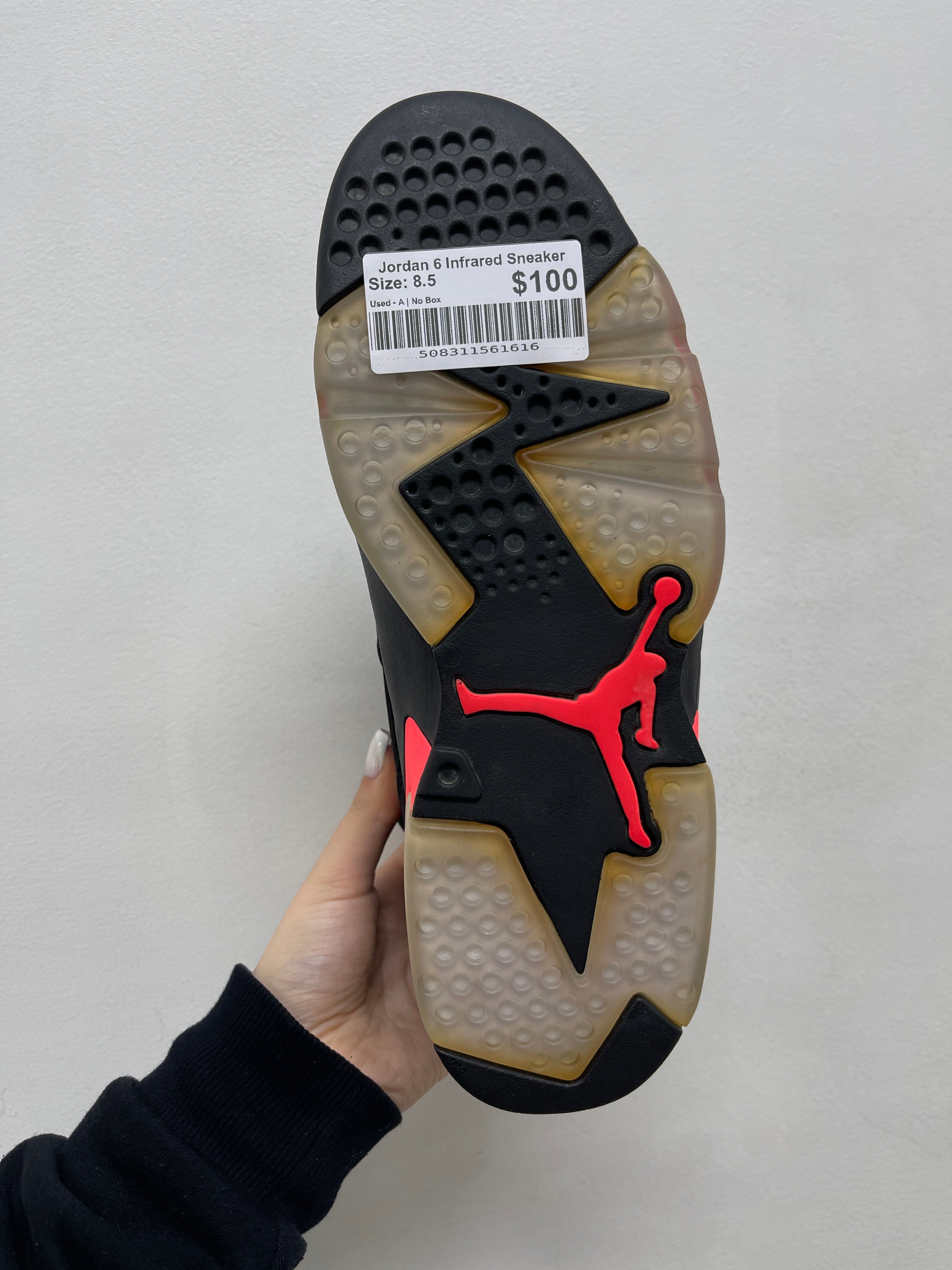 Jordan 6 Infrared Sneaker