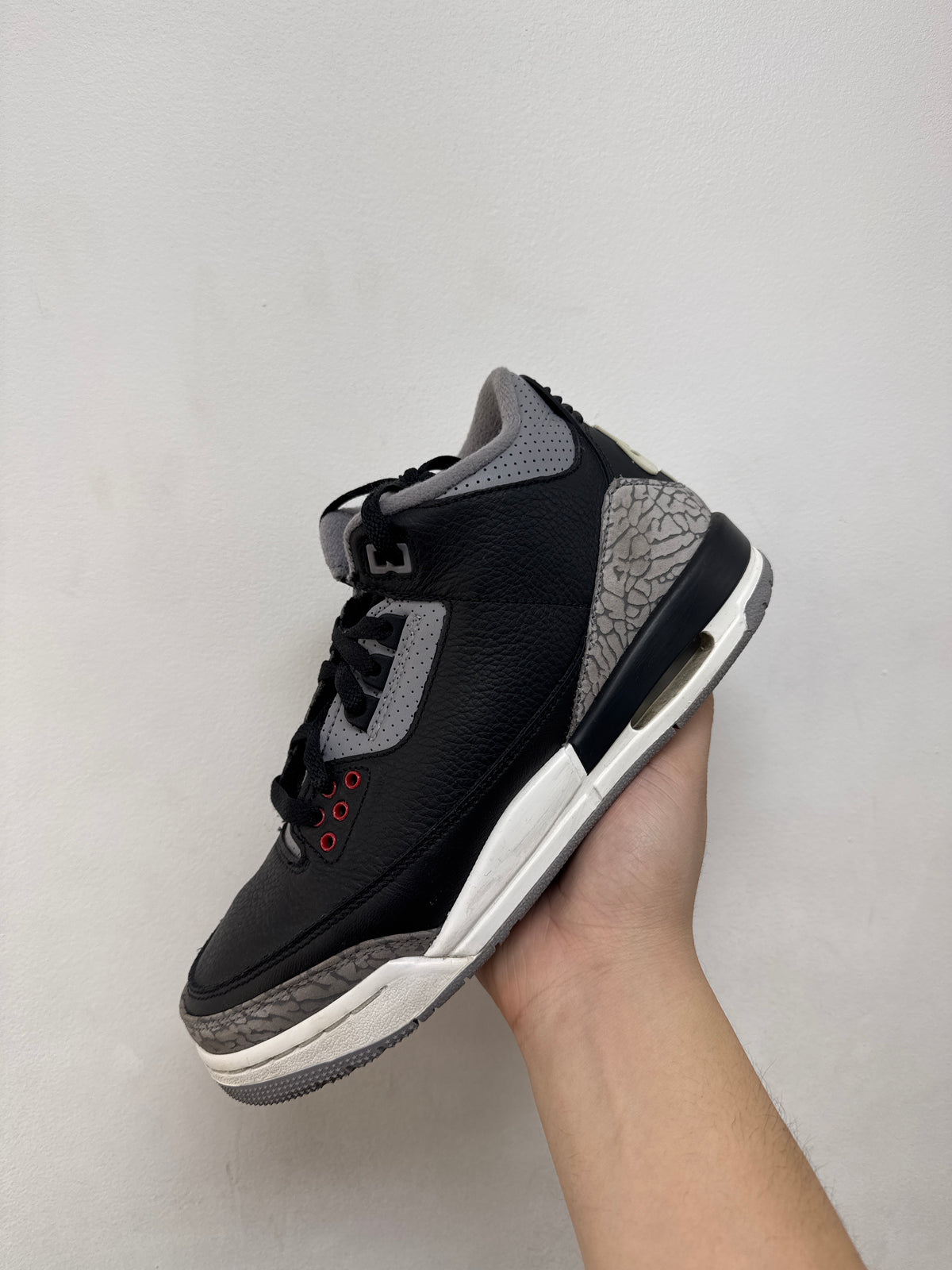 Jordan 3 Black Cement Sneakers