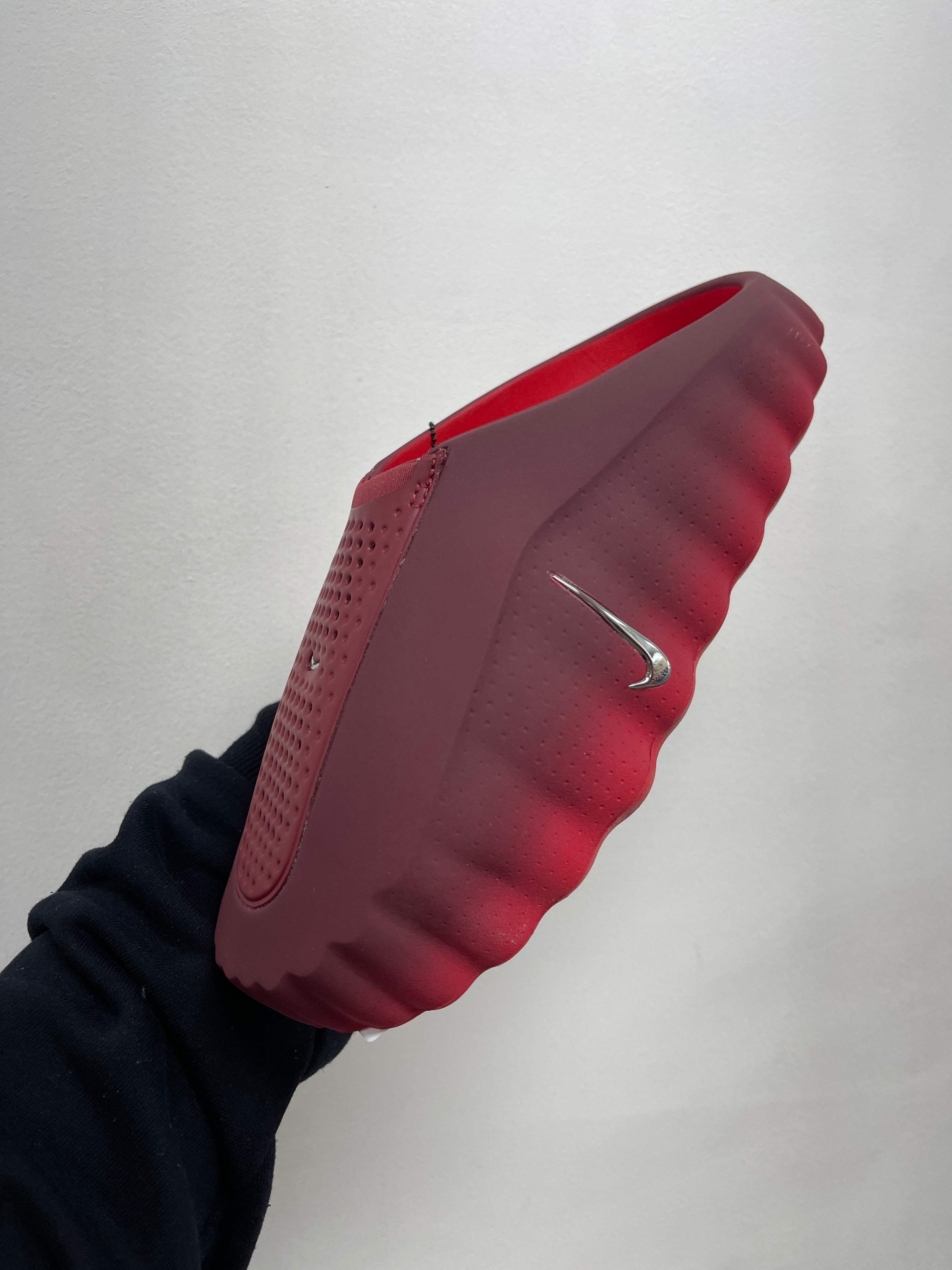 Nike University Red Mind 001 Slides