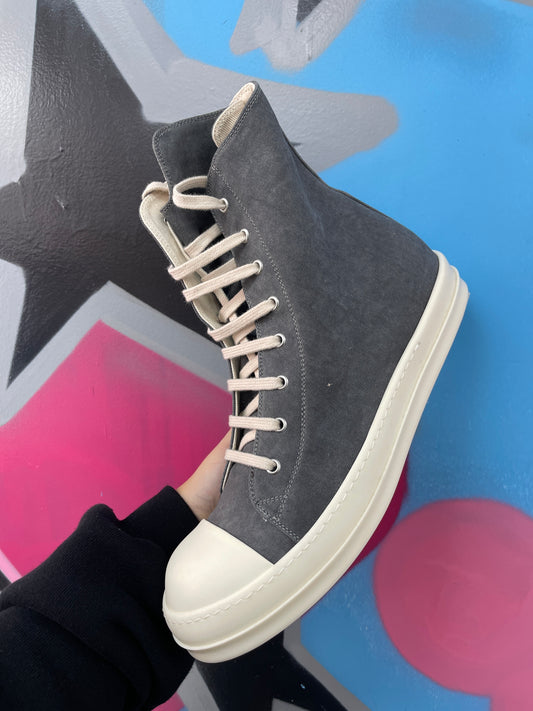 Rick Owens Stone Milk DRKSHDW Ramone High Sneakers