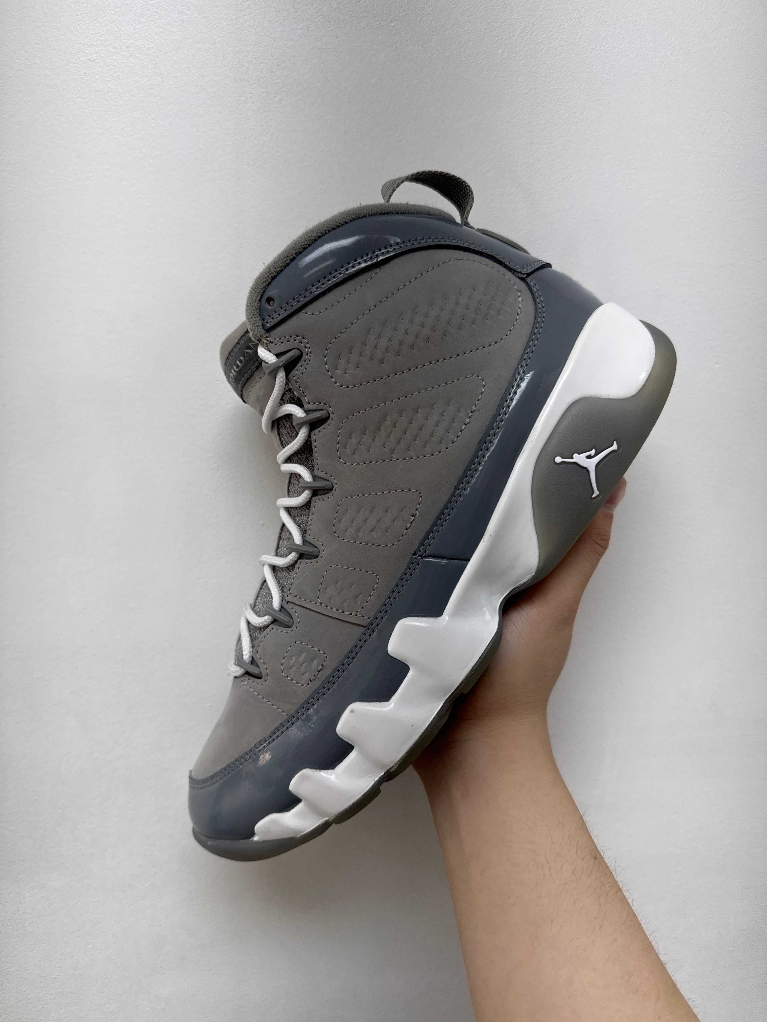 Jordan 9 Cool Grey Sneakers