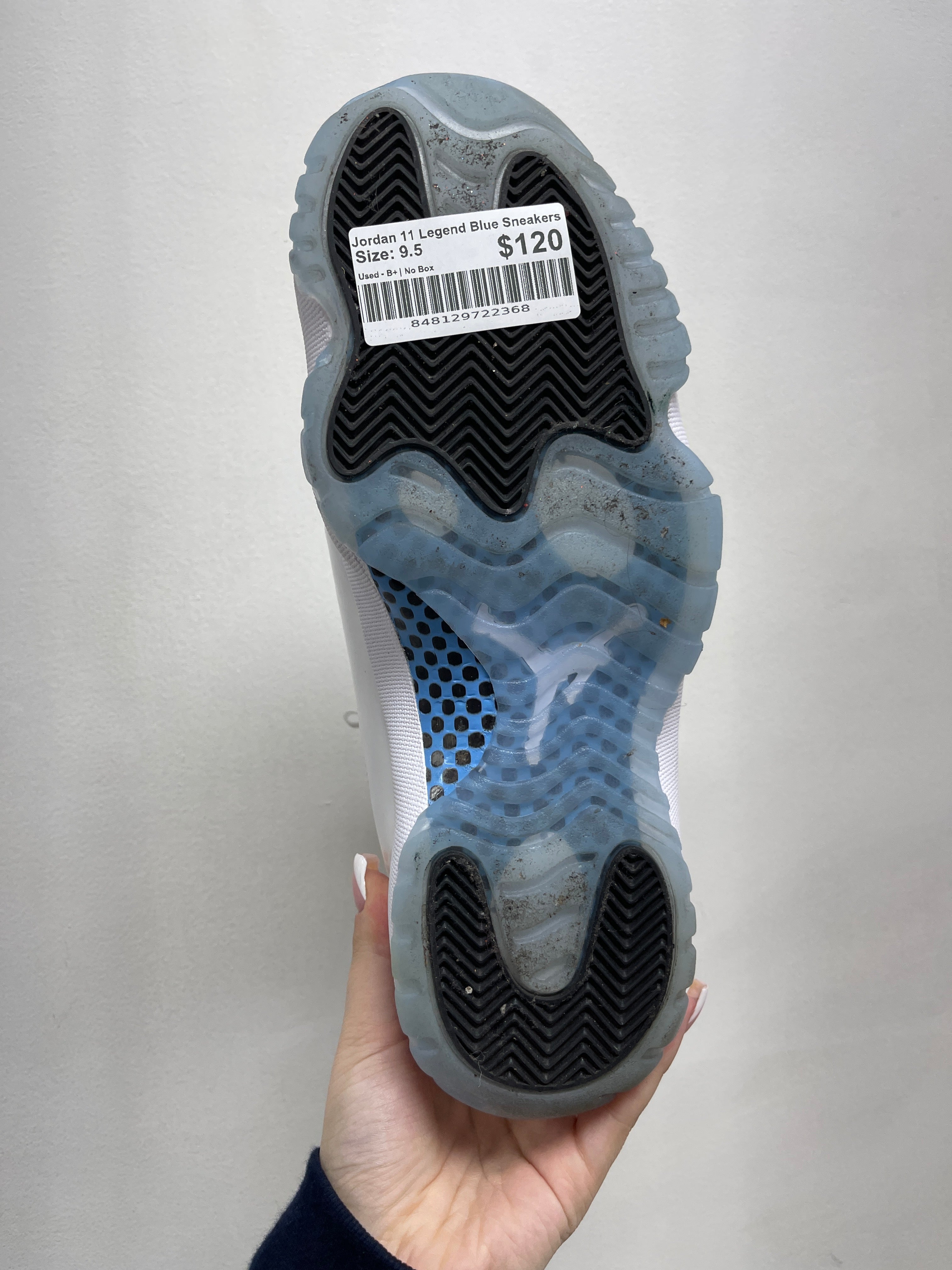 Jordan 11 Legend Blue Sneakers