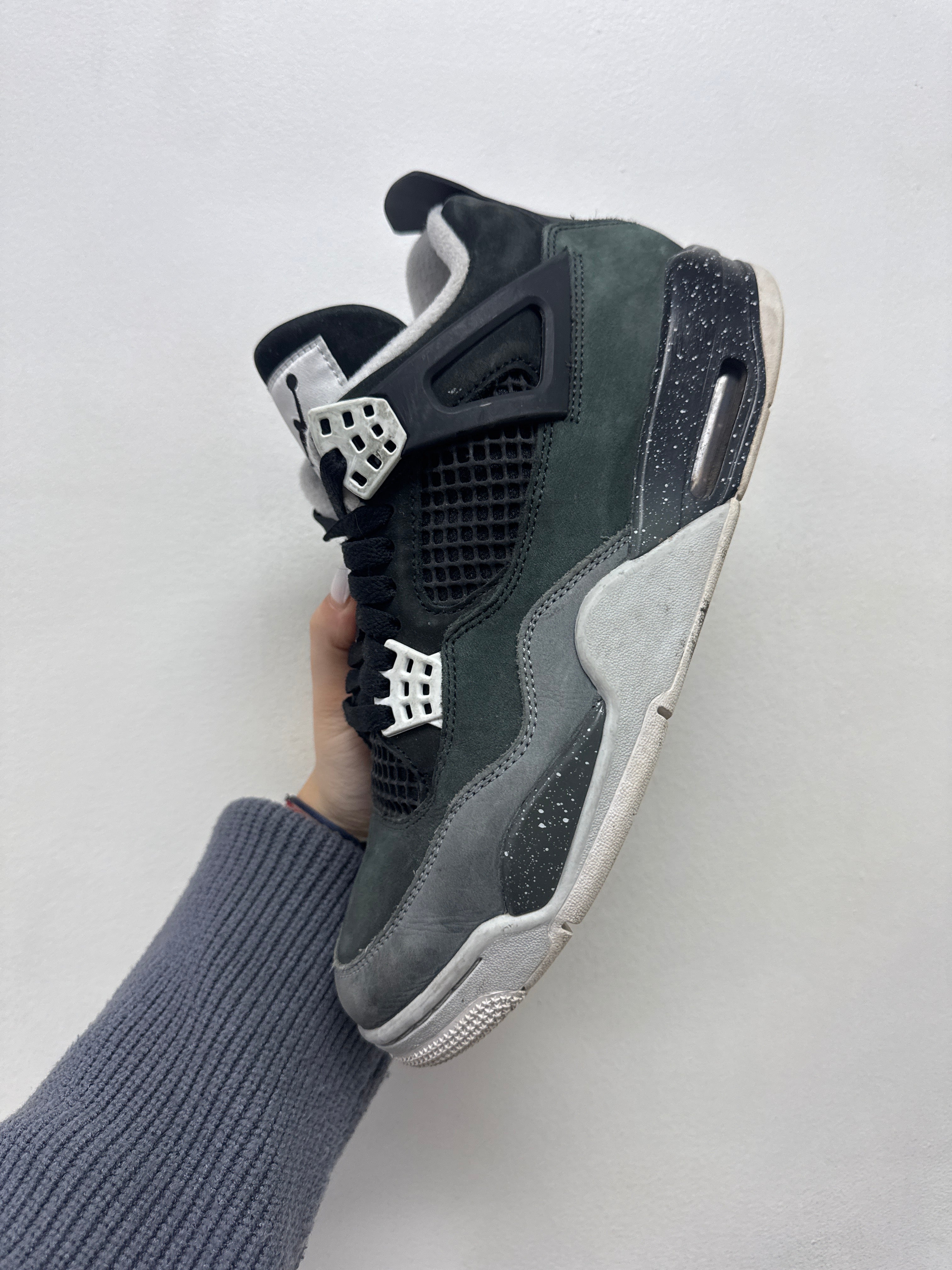 Jordan 4 Fear Sneakers