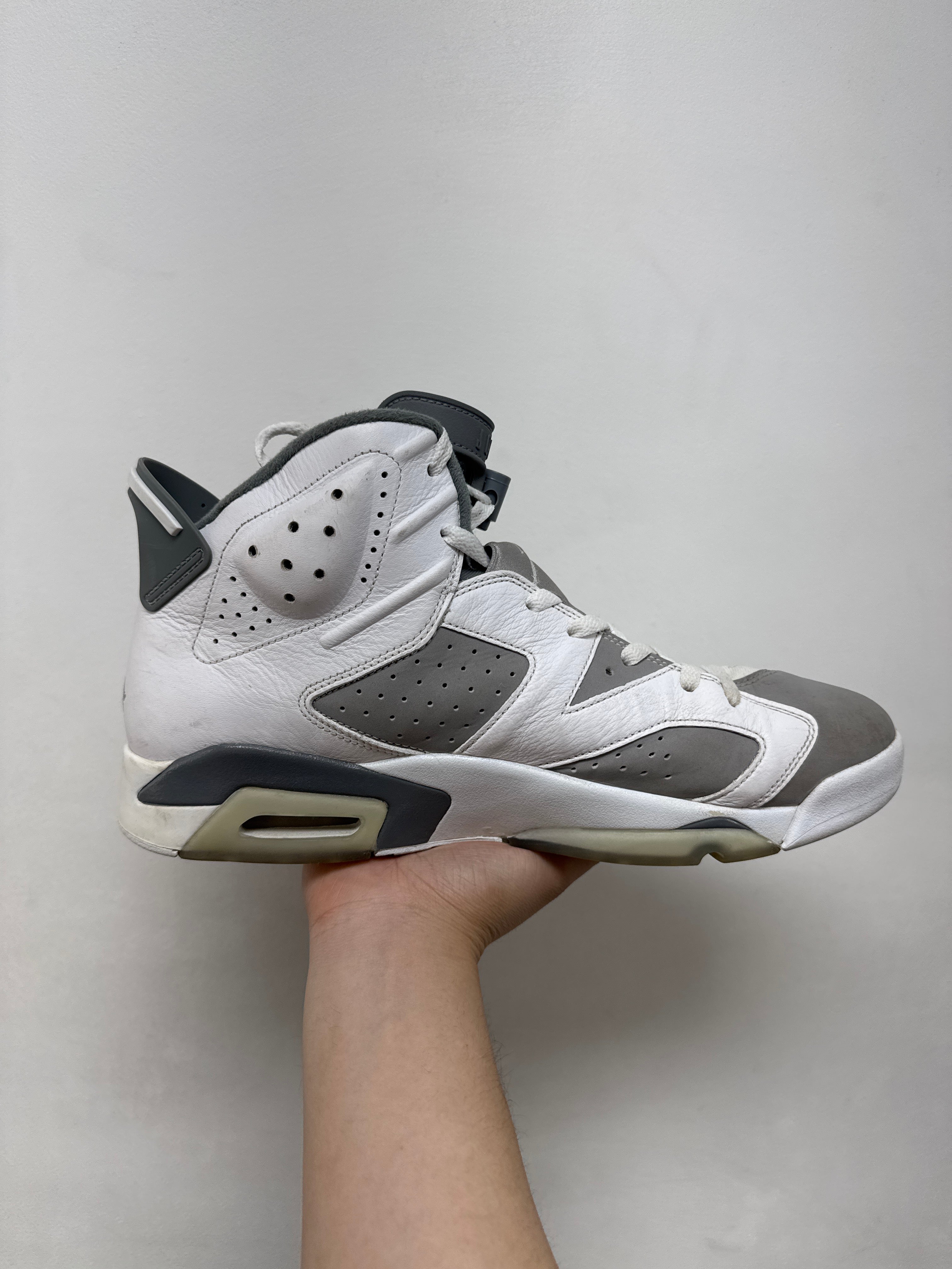 Jordan 6 Cool Grey Sneakers