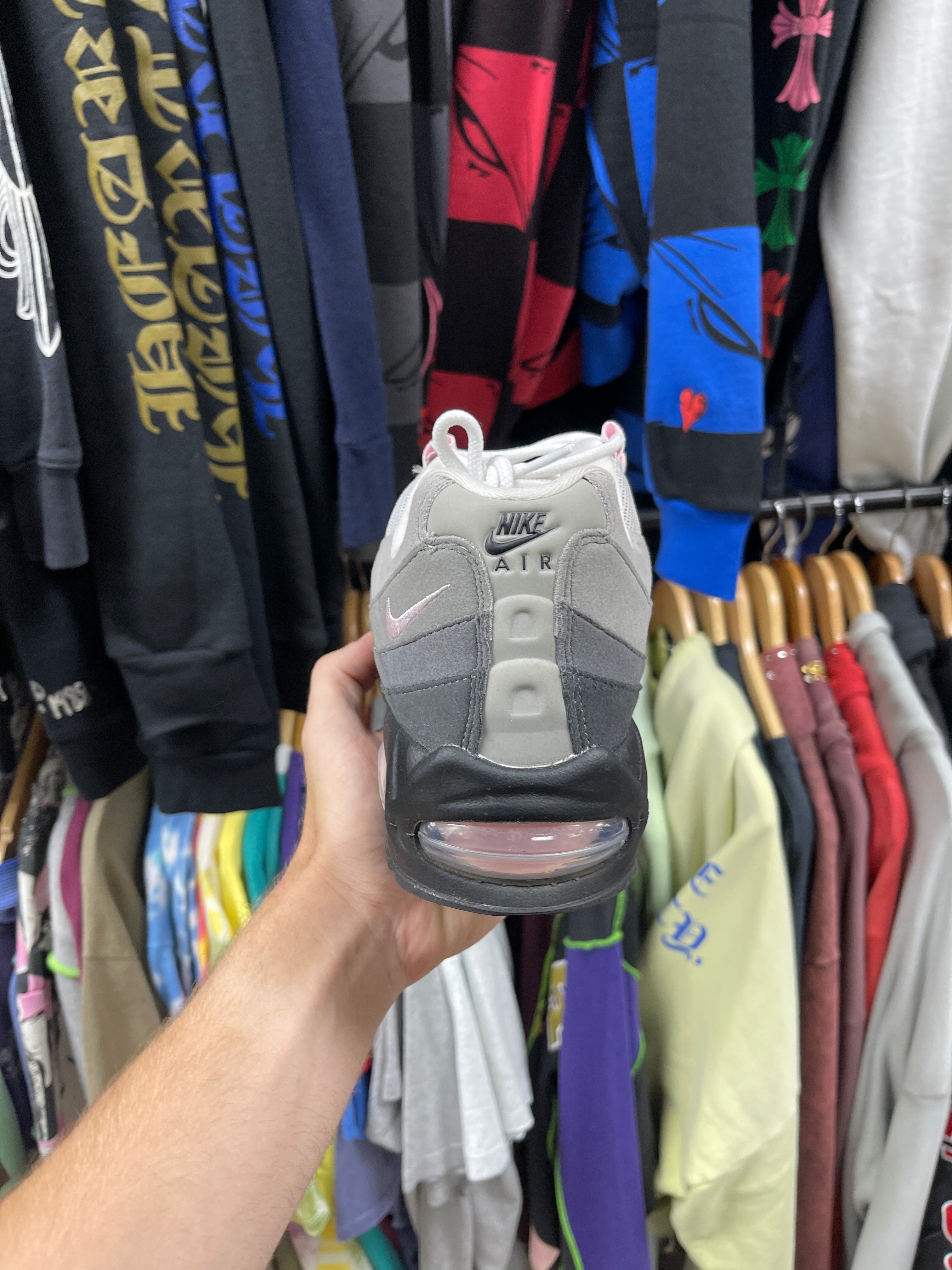 Nike AM95 Soft Pink Shorts